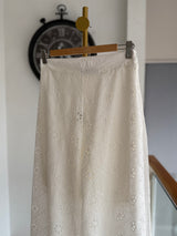 Fisto Zarif Desenli Premium Beyaz Takım