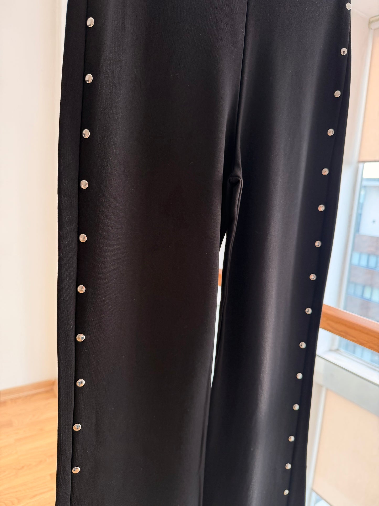 Zımba Detaylı İspanyol Paça Siyah Pantolon Tayt