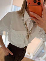 Cep İşlemeli Oversize Beyaz Gömlek