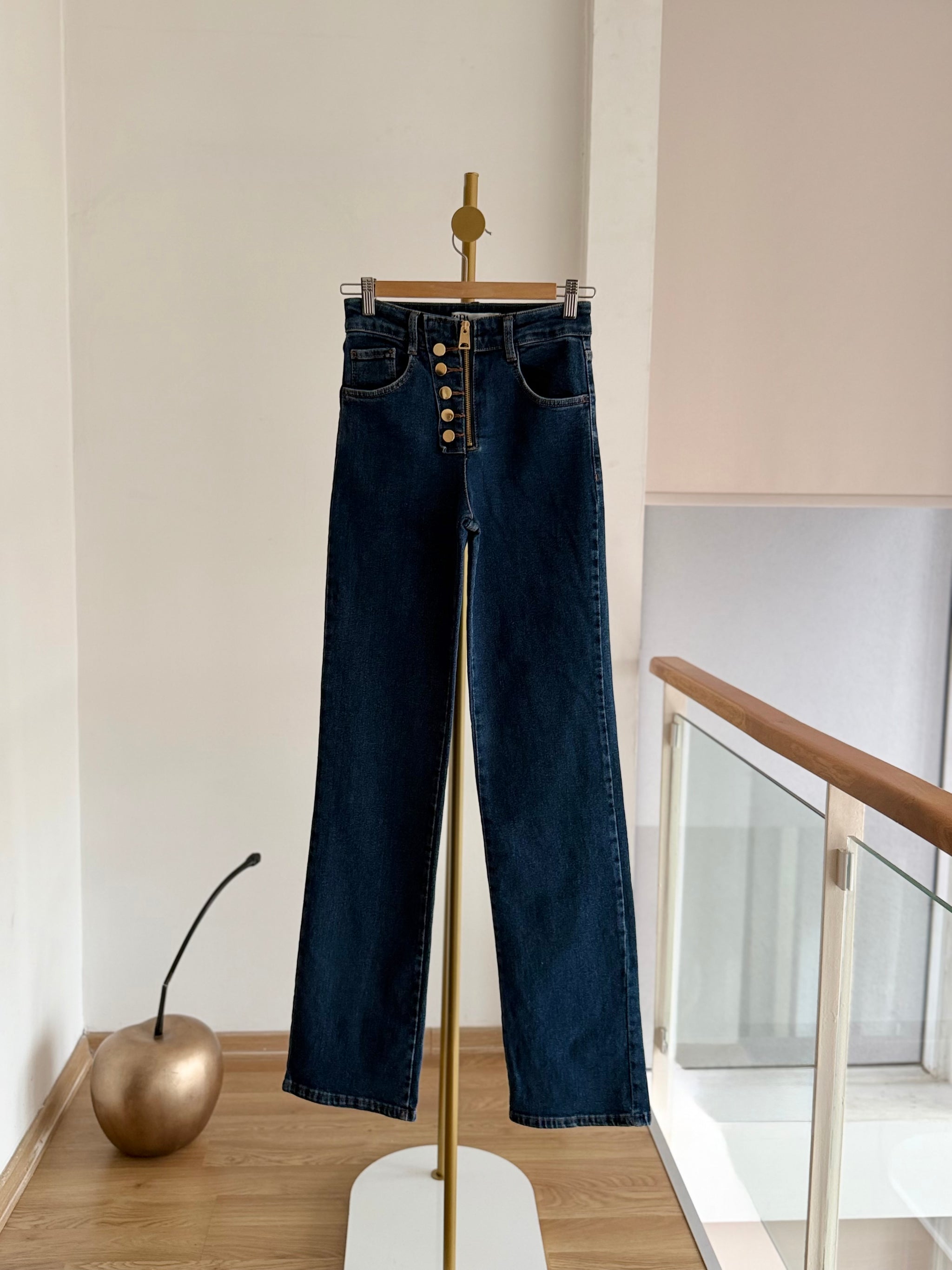 Yıkanmış Likralı Fermuarlı Mavi Jean