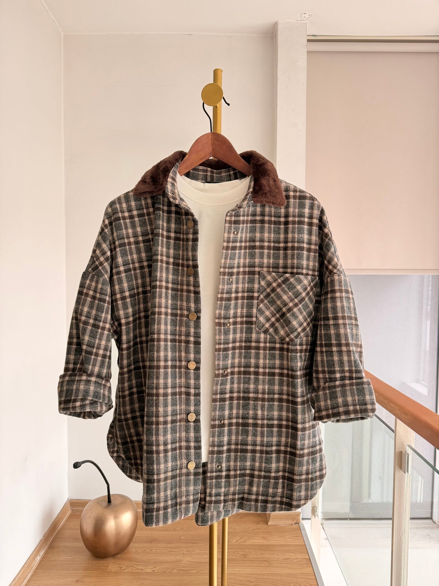 Kürk Yaka Detaylı Oduncu Gömlek