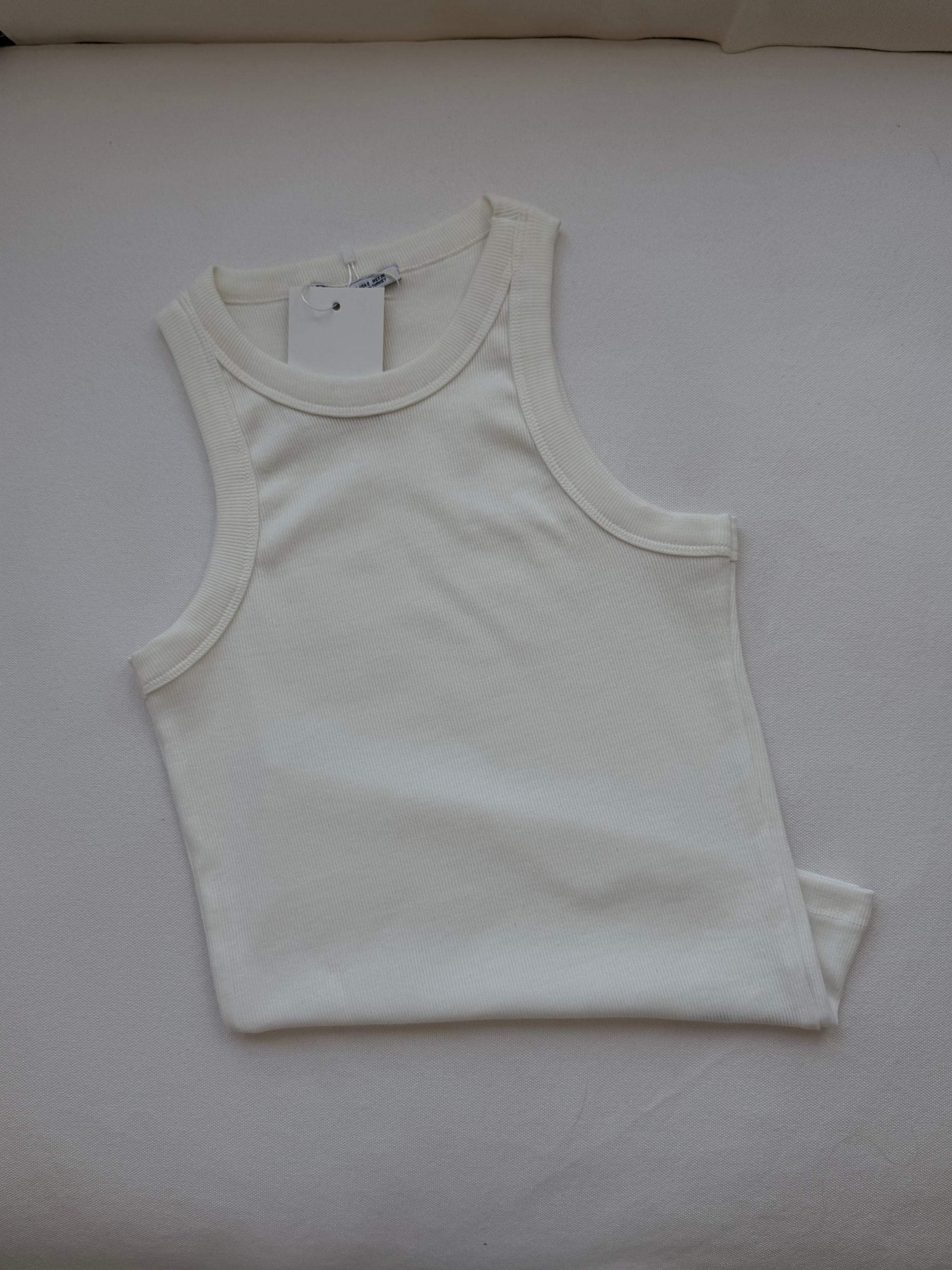 Beyaz Top Yüzücü Atlet