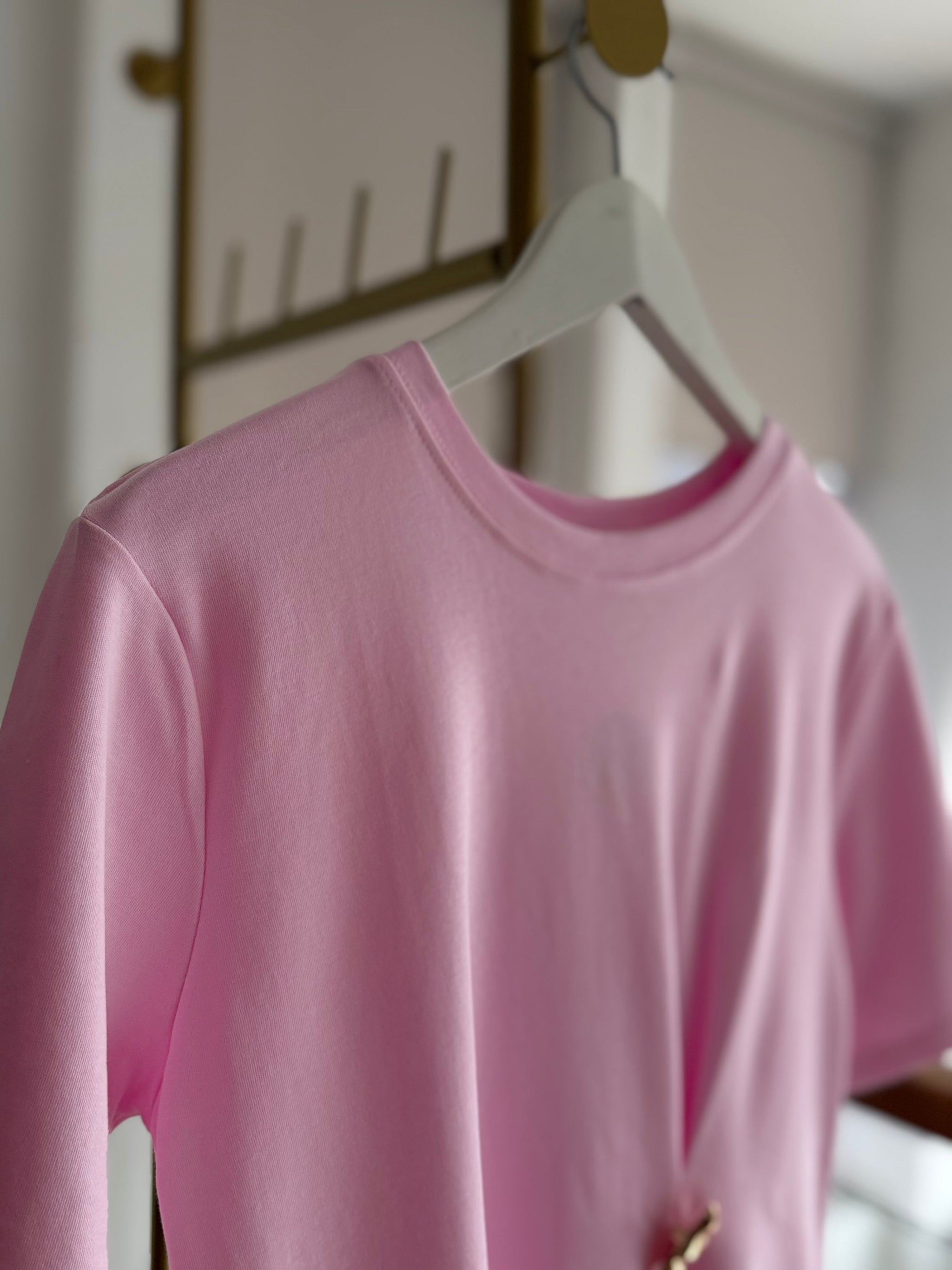 Pembe %100 Pamuk Gold Tokalı Tshirt