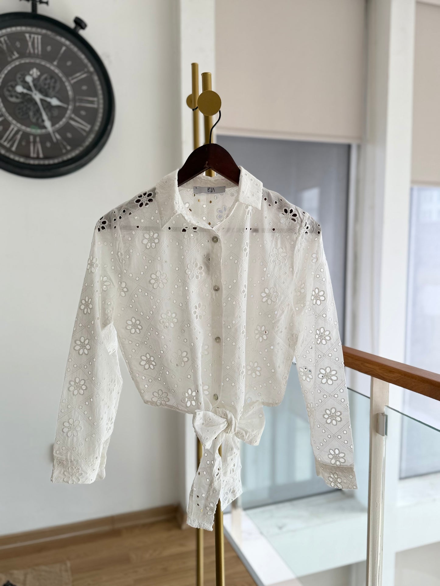 Fisto Zarif Desenli Premium Beyaz Takım