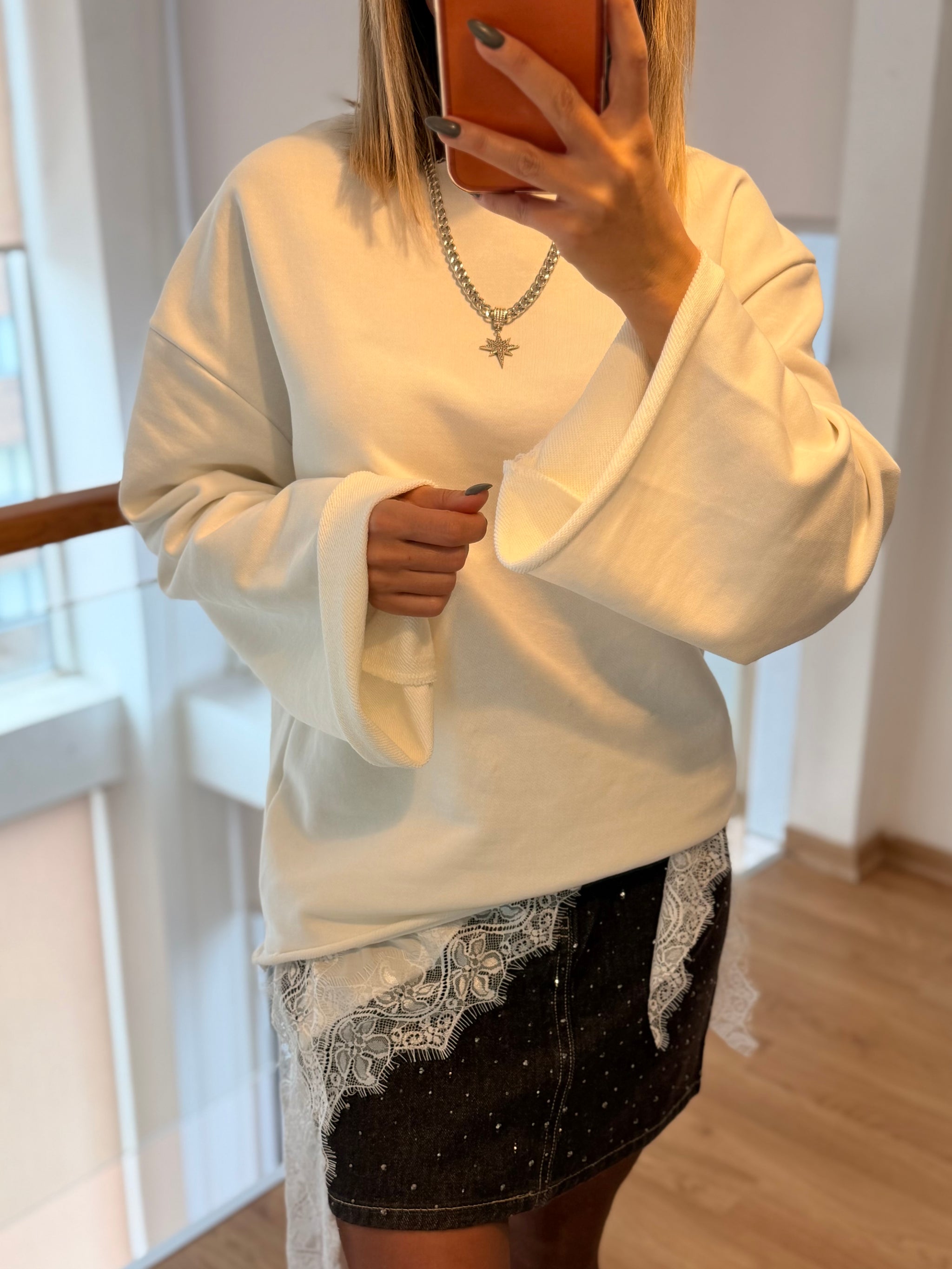 Concept Saten ve Dantel Detaylı Pamuklu Bluz