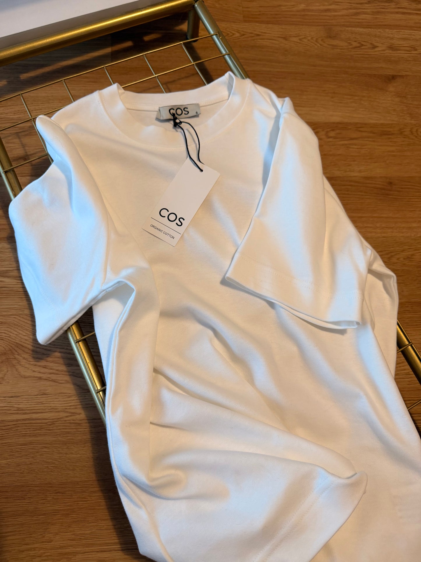 Bisiklet Yaka Beyaz Kısa Kollu Tshirt