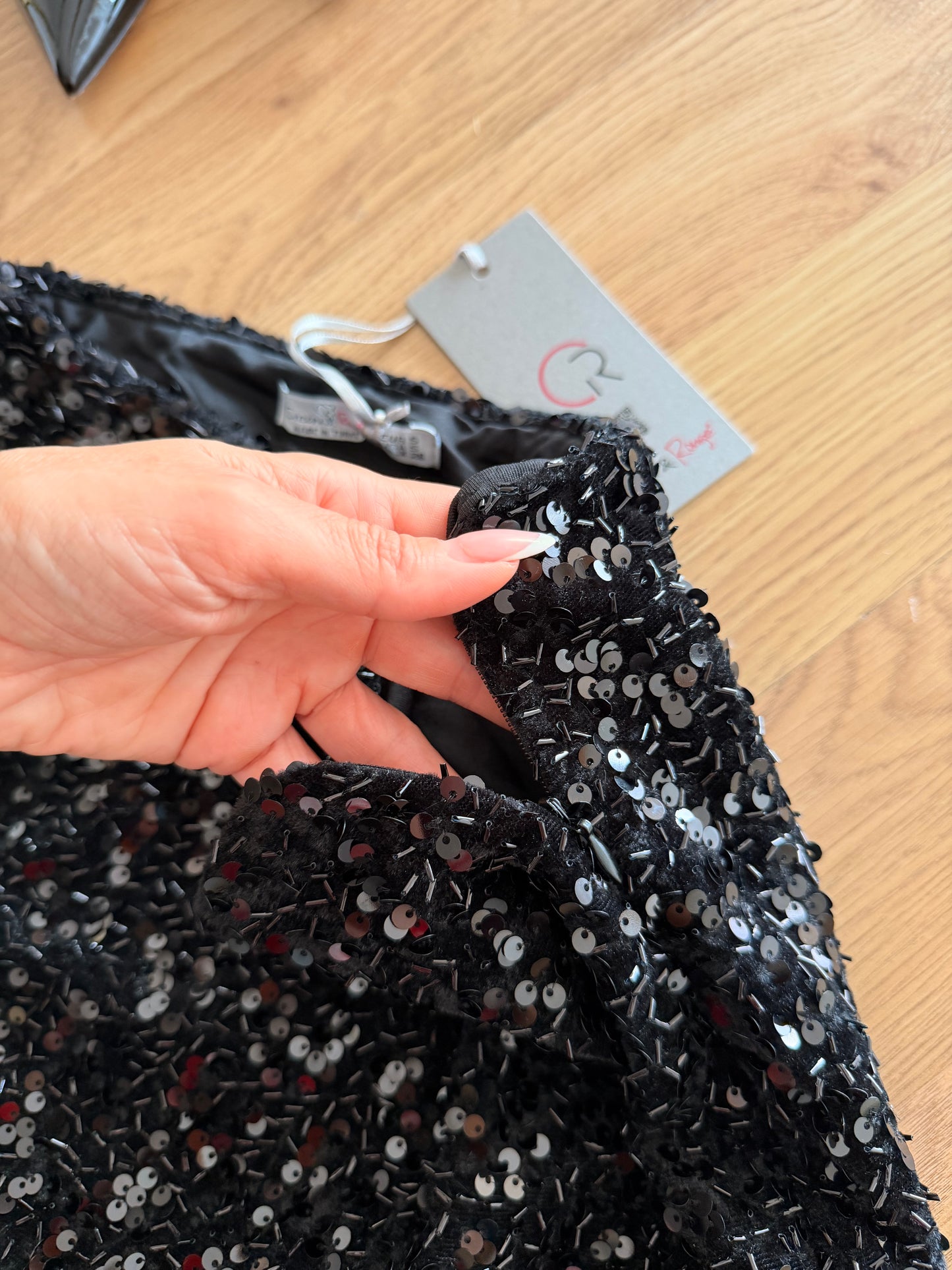 Payetli Siyah Mini Dar Etek