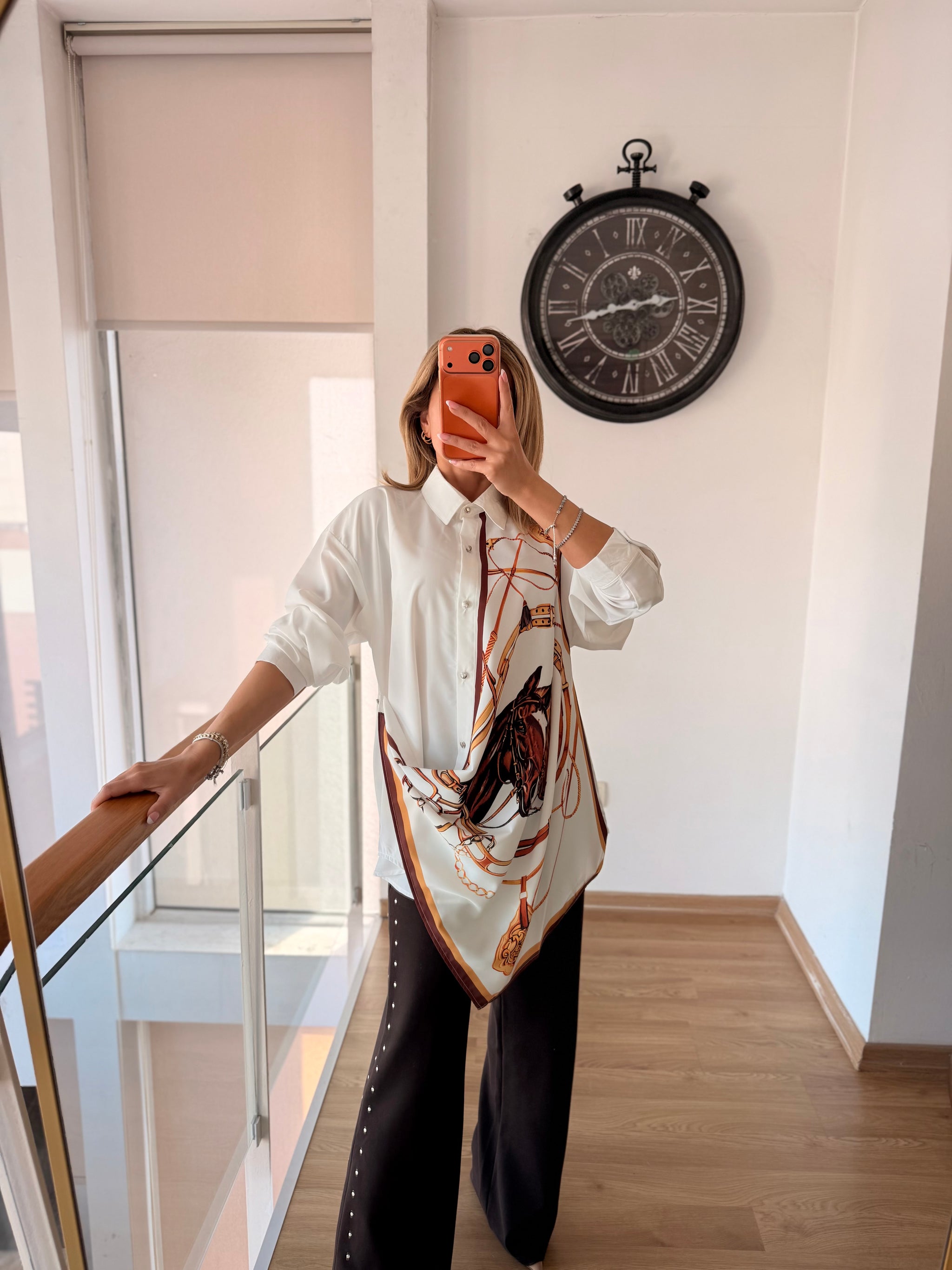 Brown Horse’s Tasarım Beyaz Gömlek