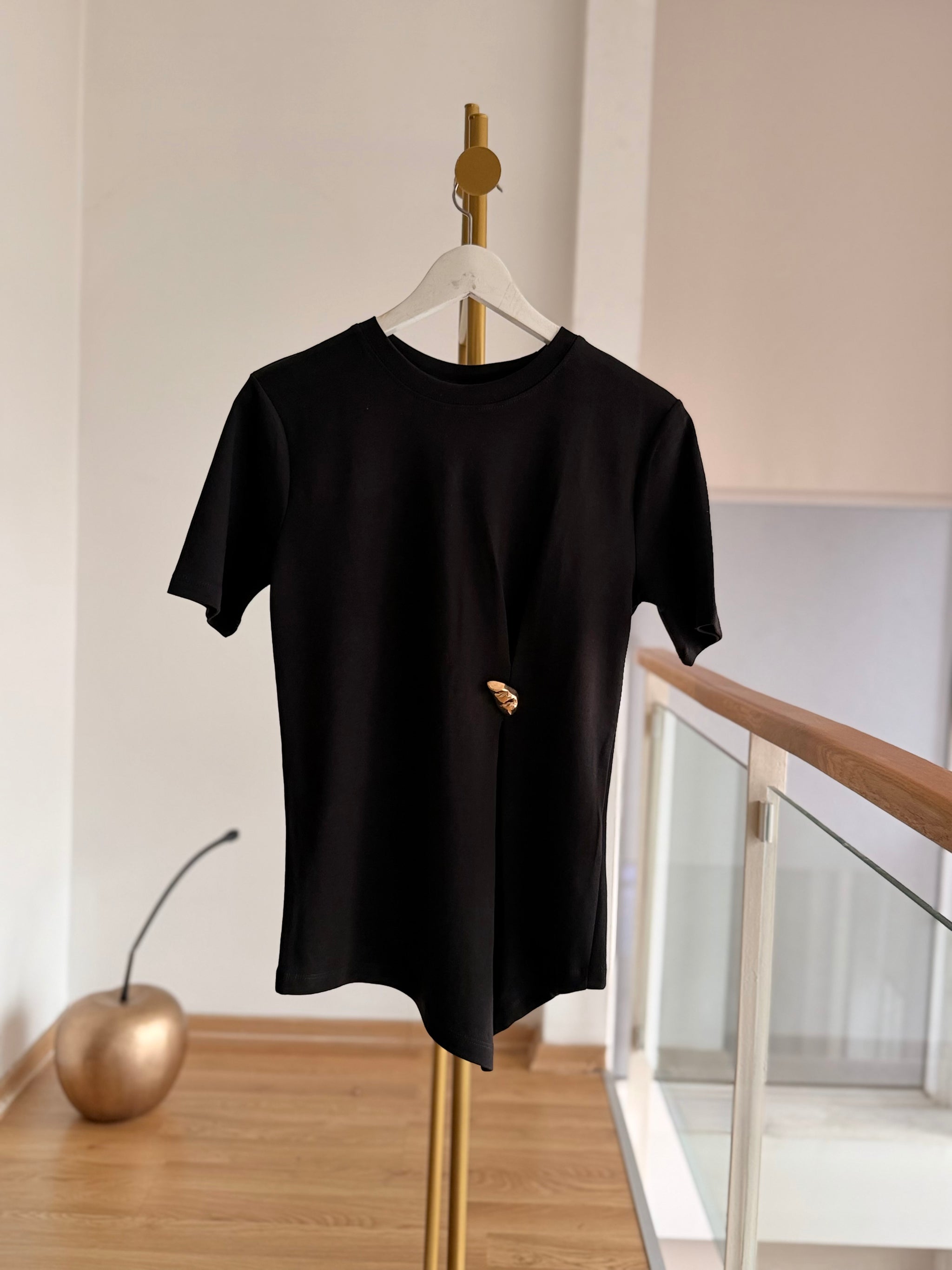 Siyah %100 Pamuk Gold Tokalı Tshirt