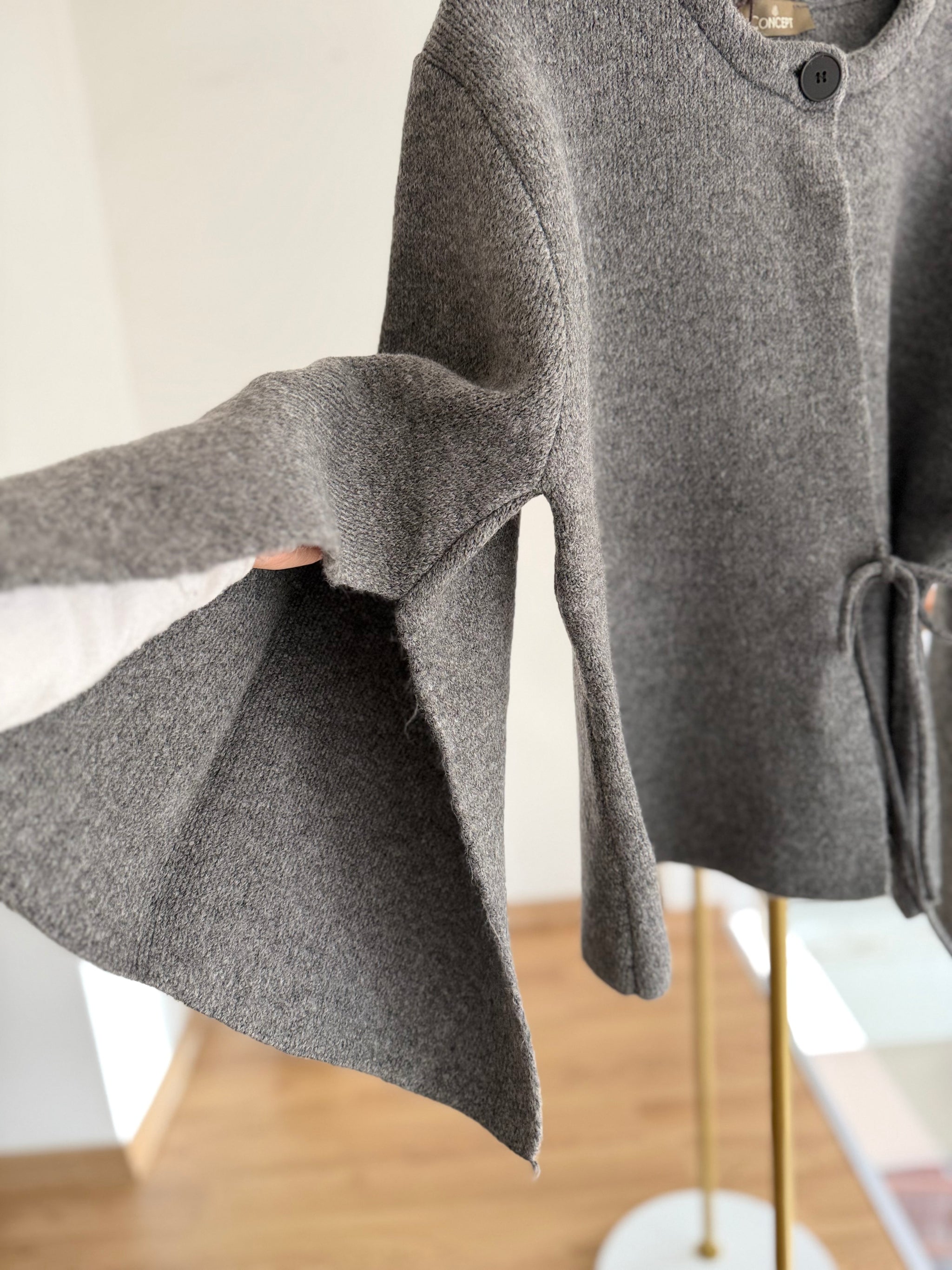 Lueur Concept Yarasa Kol Gri Triko Hırka&Ceket