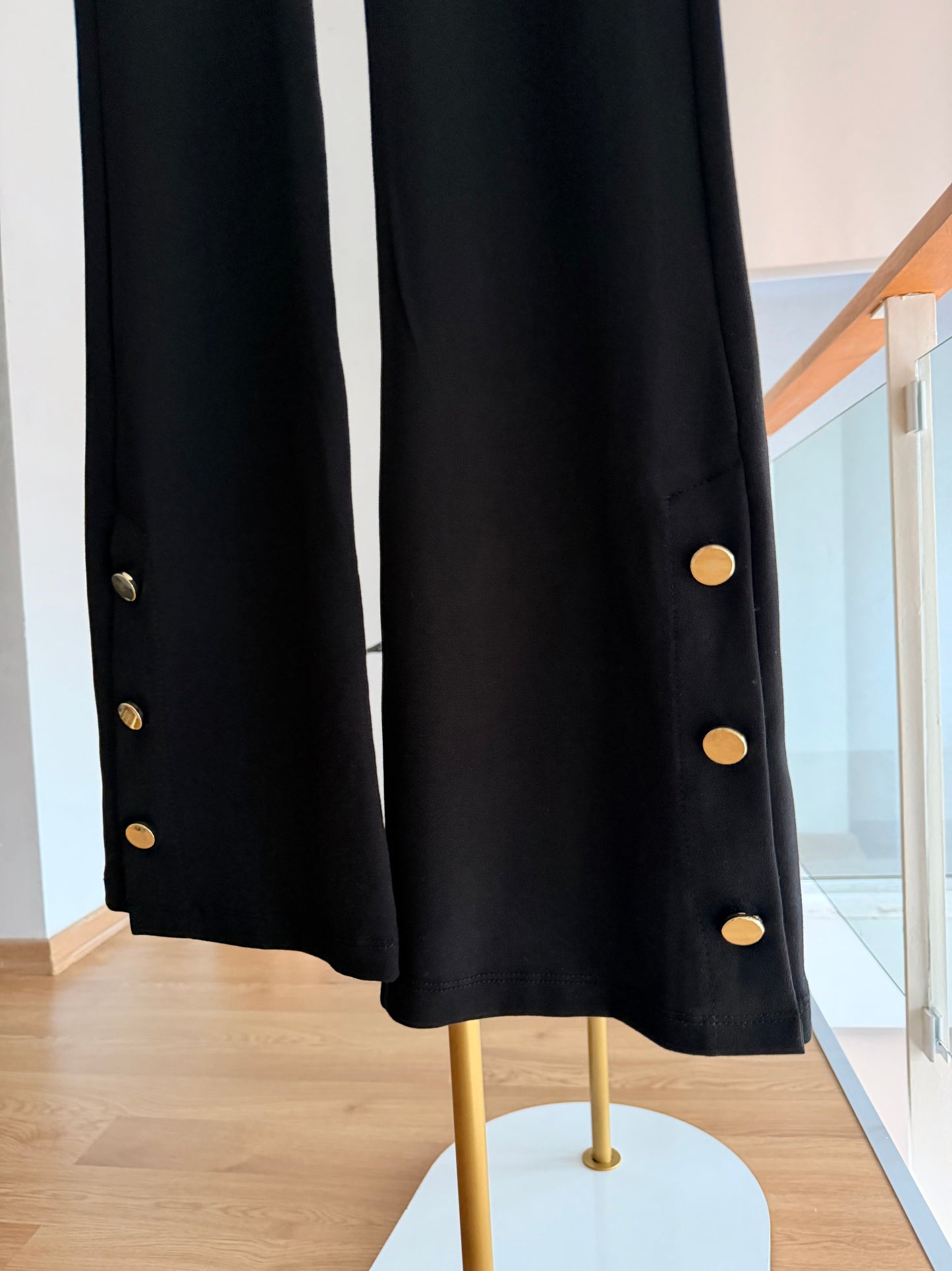 İspanyol Paça Yırtmaçlı Siyah Pantolon Tayt