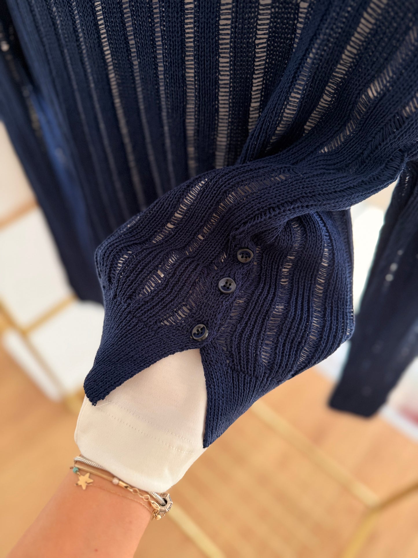 Ajurlu Lacivert Triko