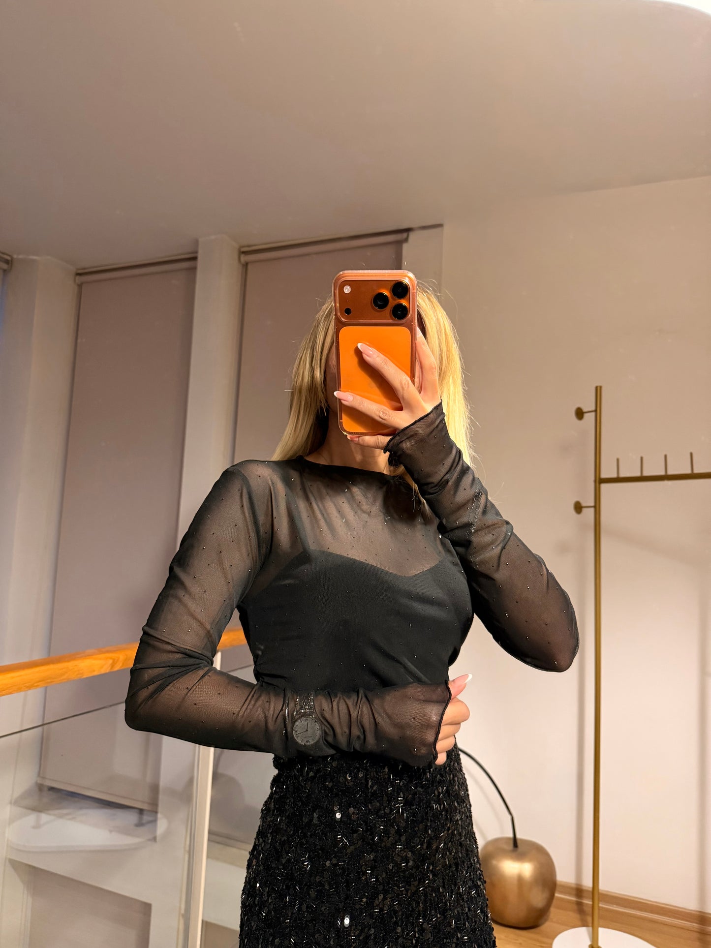 Siyah Taşlı Tül Bluz