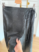 Yılan Derisi Desenli Anvelop Midi Boy Antrasit Etek