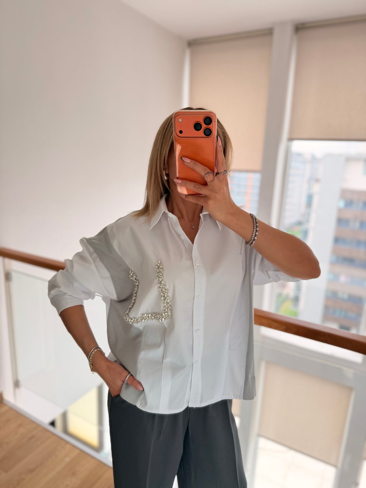 Taş Detaylı Premium Gömlek&Triko Beyaz&Gri