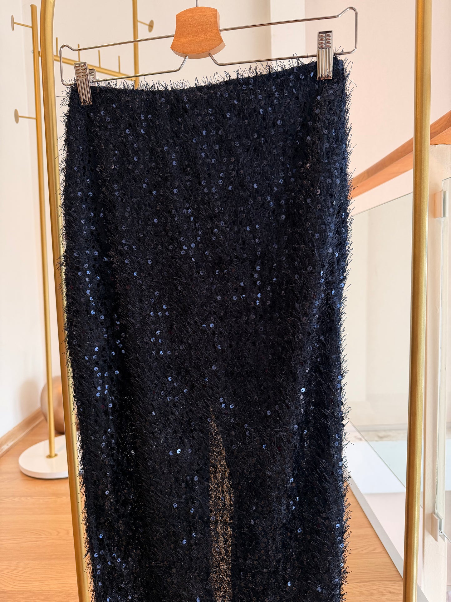 Payetli Uzun Yırtmaçlı Dar Lacivert Etek