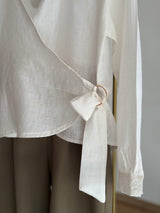 Kruvaze Yaka Beyaz Yandan Bağlamalı Gömlek