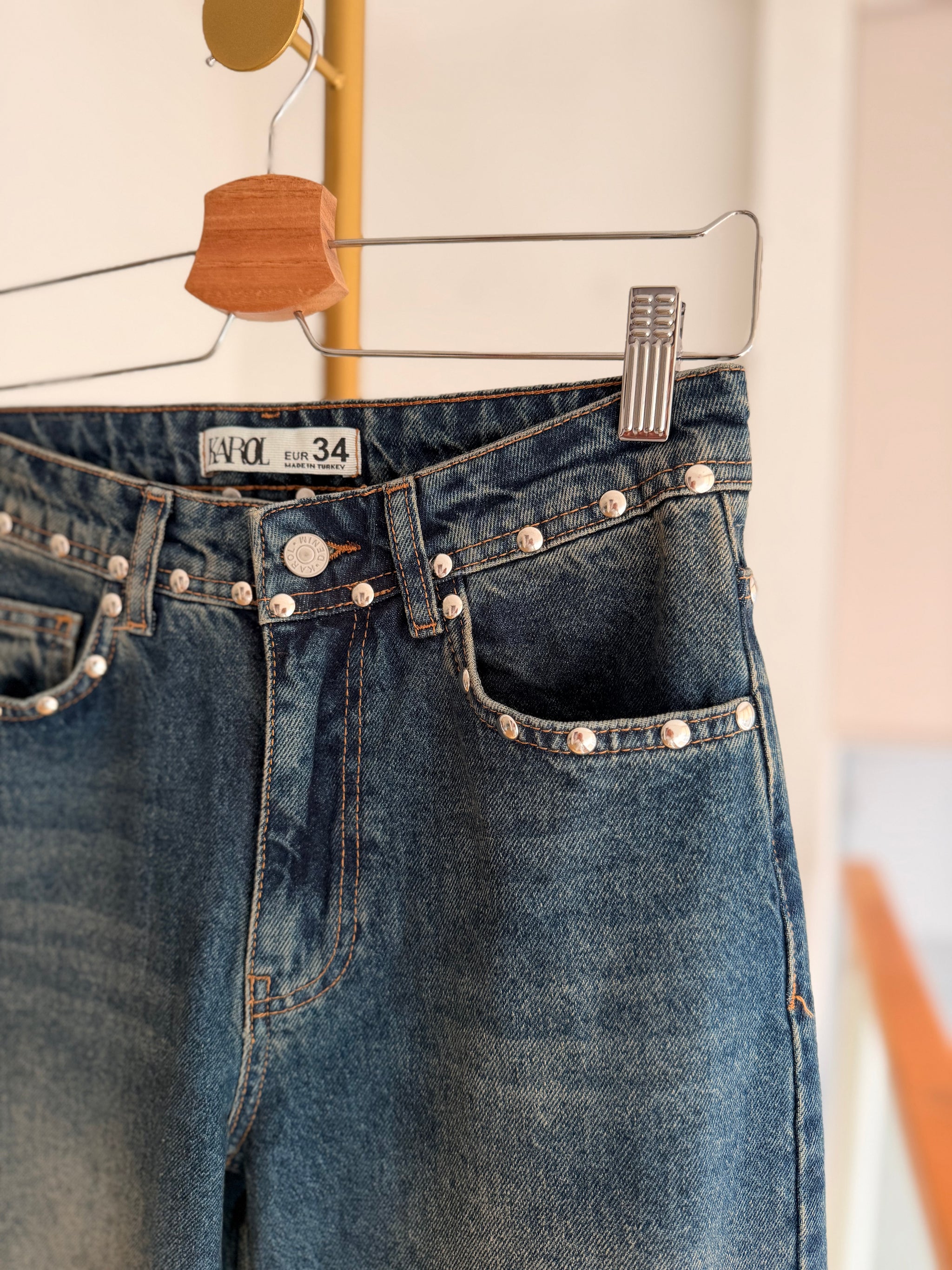 Eskitme Zımba Detaylı Jean