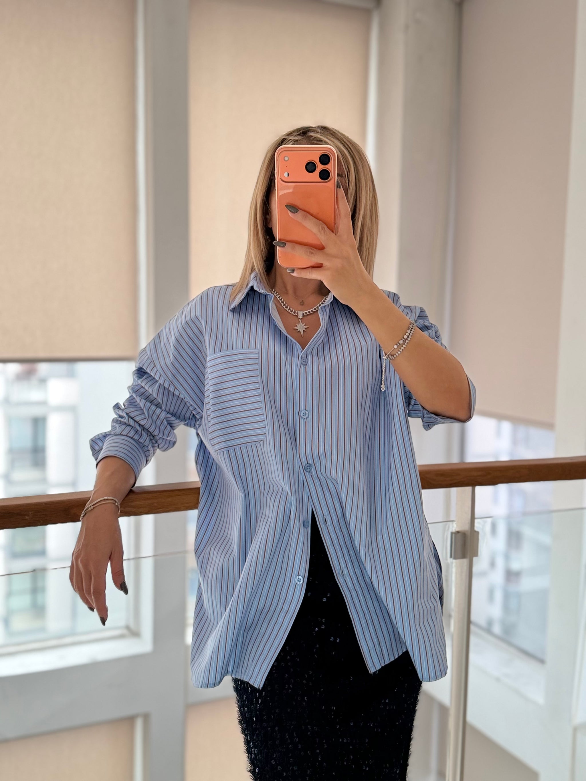 Mavi Çizgili Oversize Gömlek