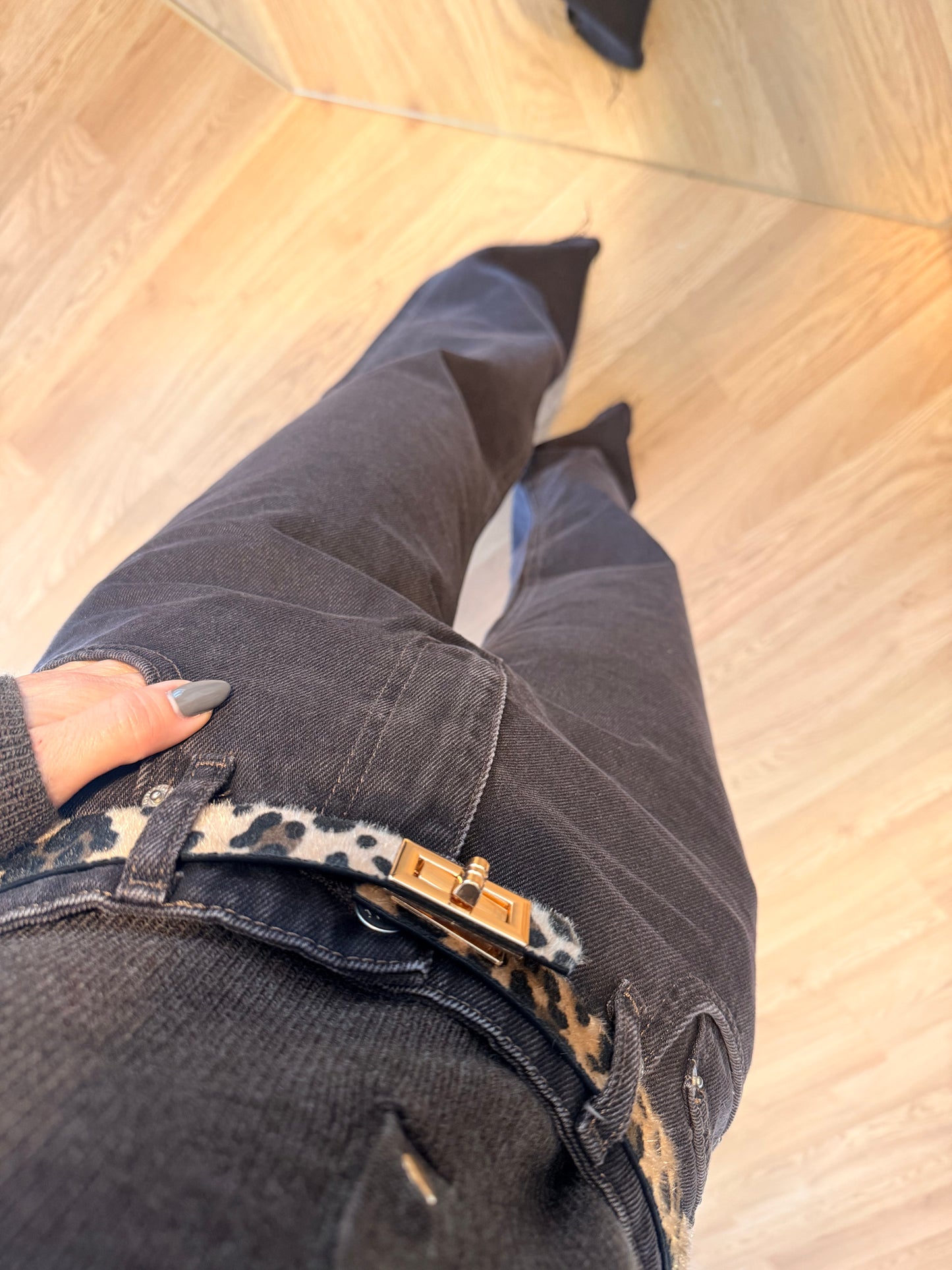 Yüksel Bel Acı Kahve Jean Pantolon