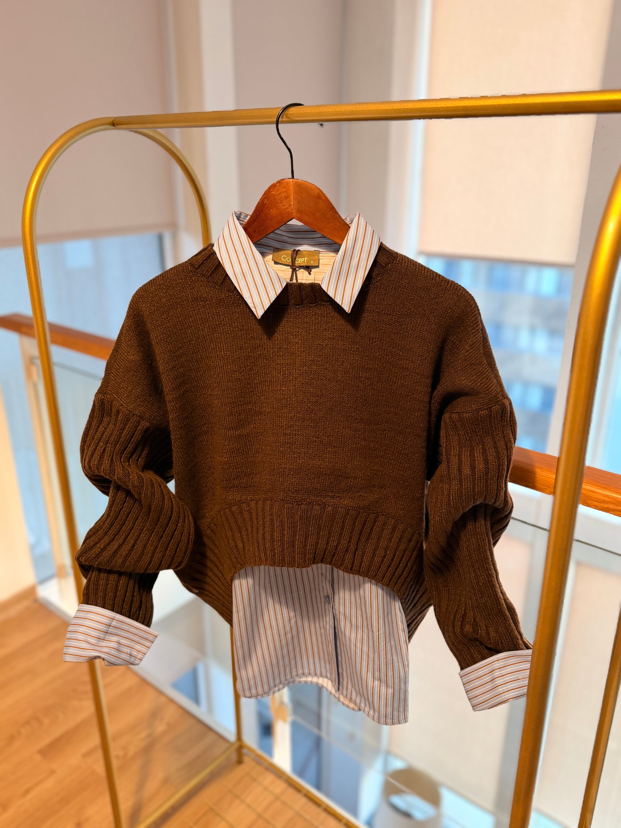 Acı Kahve Önü Oval Triko Kazak