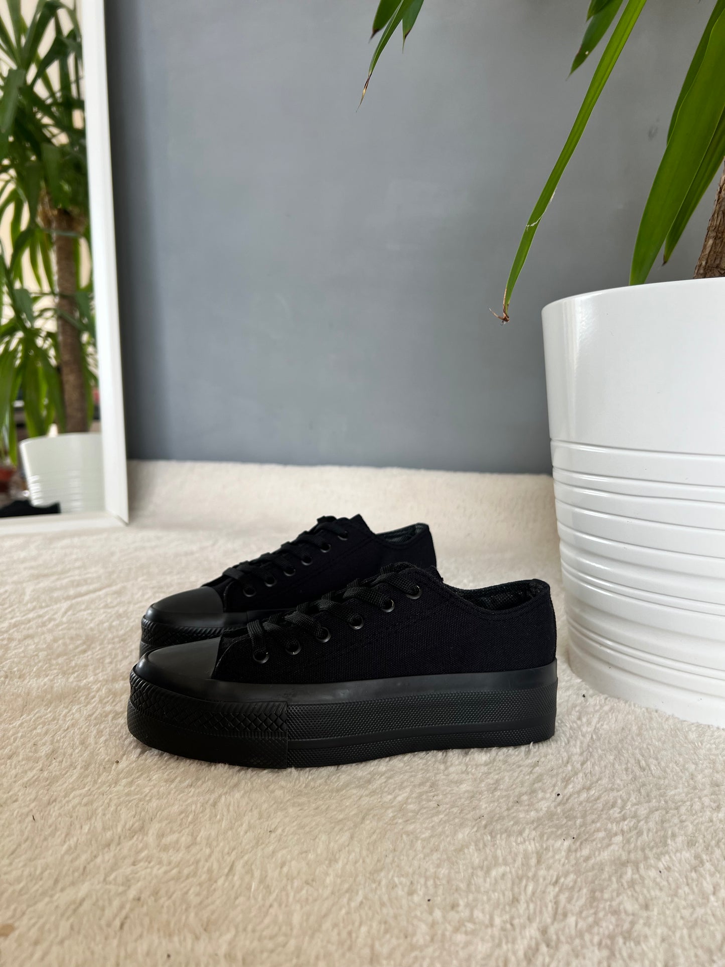 Platform Taban Kömür Deri Tozu Mevsimlik Snowy