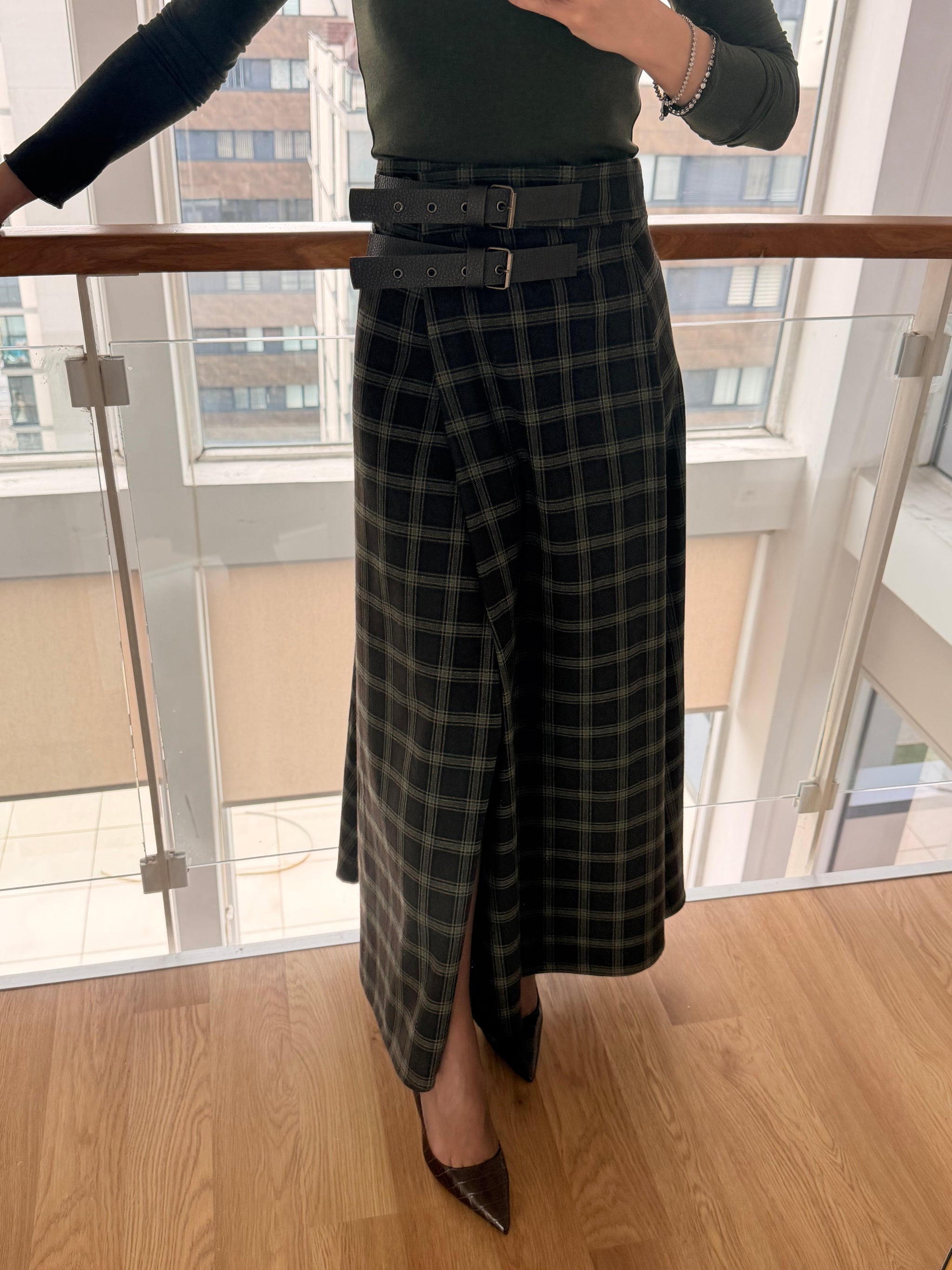 Ekose Haki Yırtmaçlı Etek