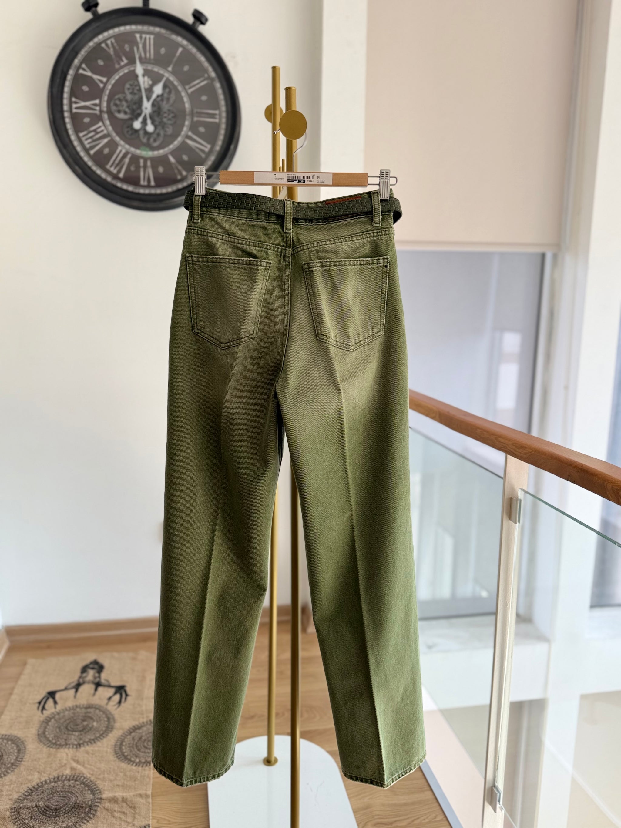 Kemerli Premium Yağ Yeşili Jean Pantolon