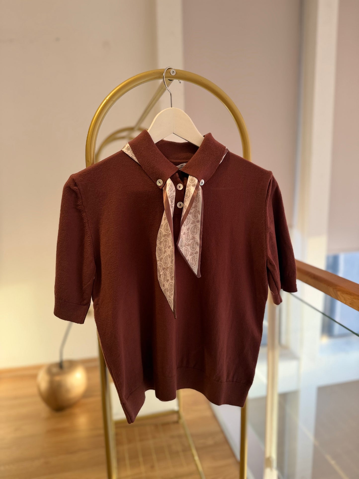 Acı Kahve Saten Fularlı Kısa Kol Kadın Kazak