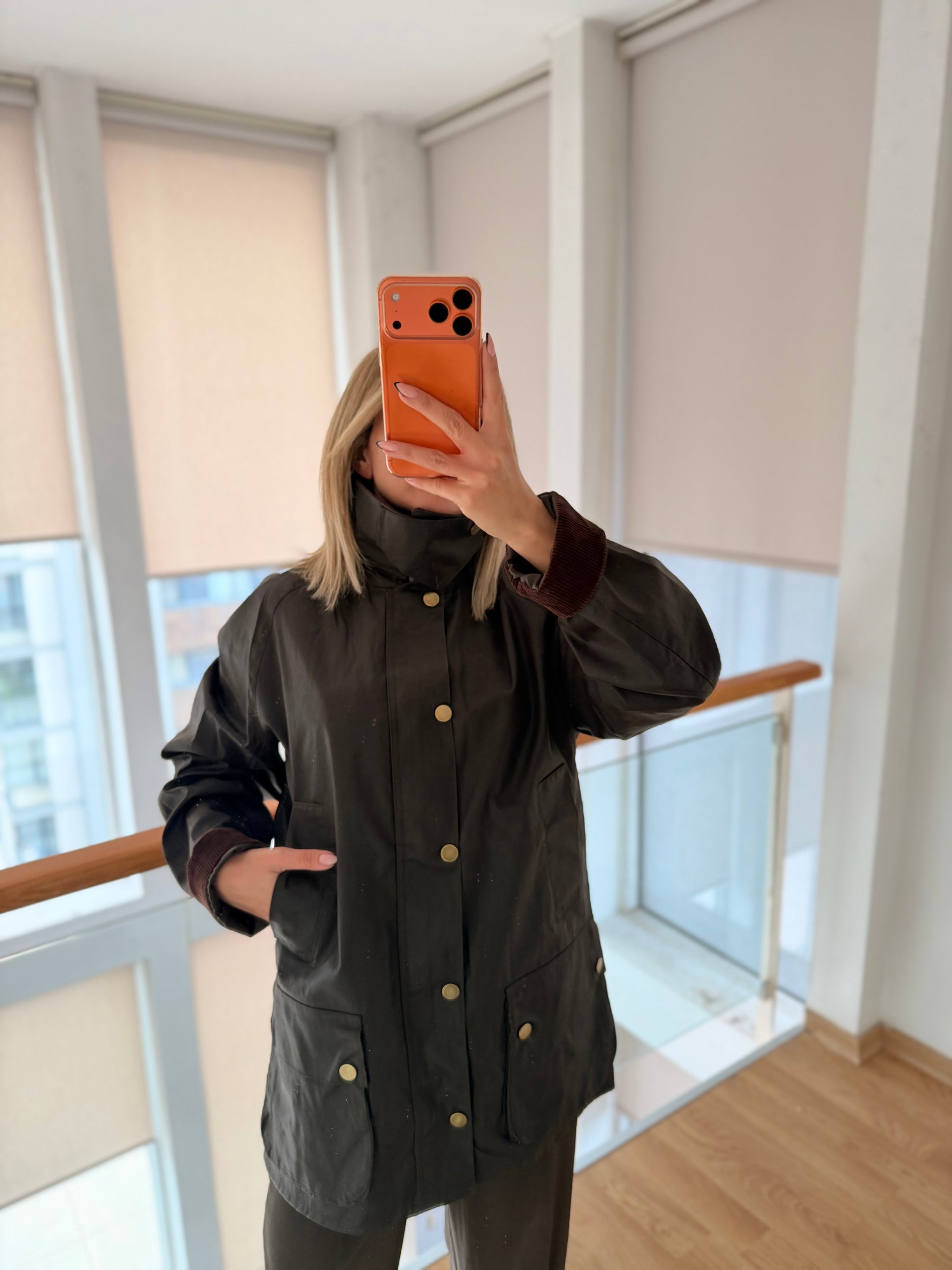 Lueur Concept Yağlı Acı Kahve Mont