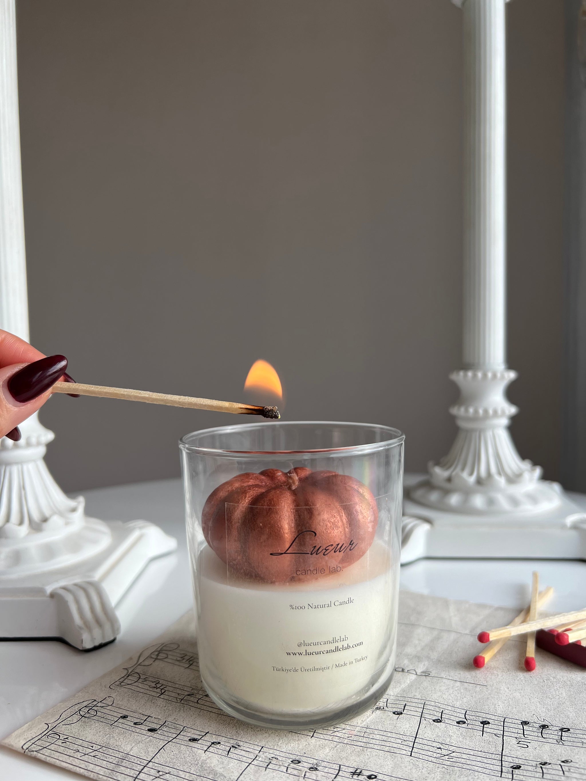 Lueur Autumn 'Mango Kokulu Dekoratif Bal Kabağı Soya Mumu'