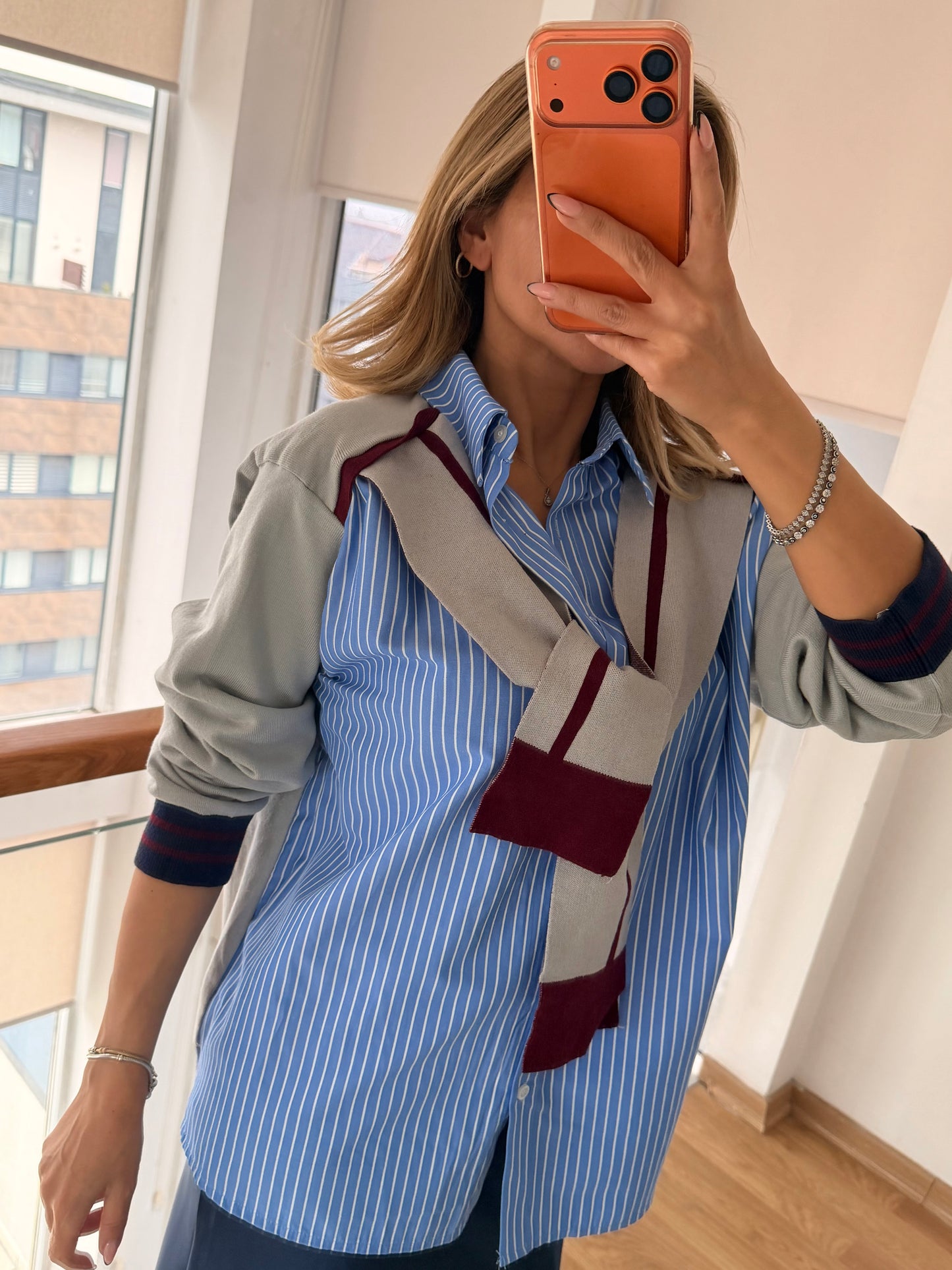 Şal Yaka Triko Gömlek