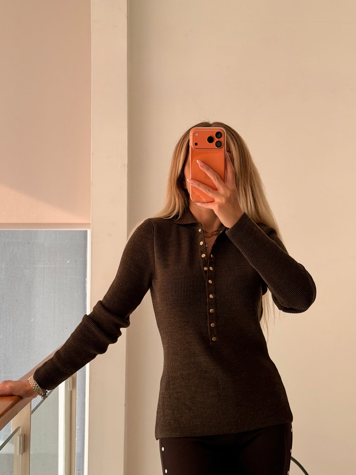 Acı Kahve Gold Düğmeli Triko