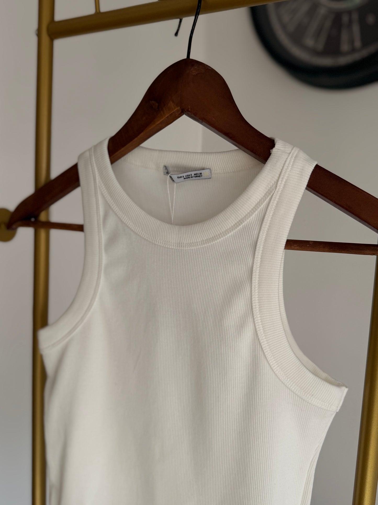 Beyaz Top Yüzücü Atlet