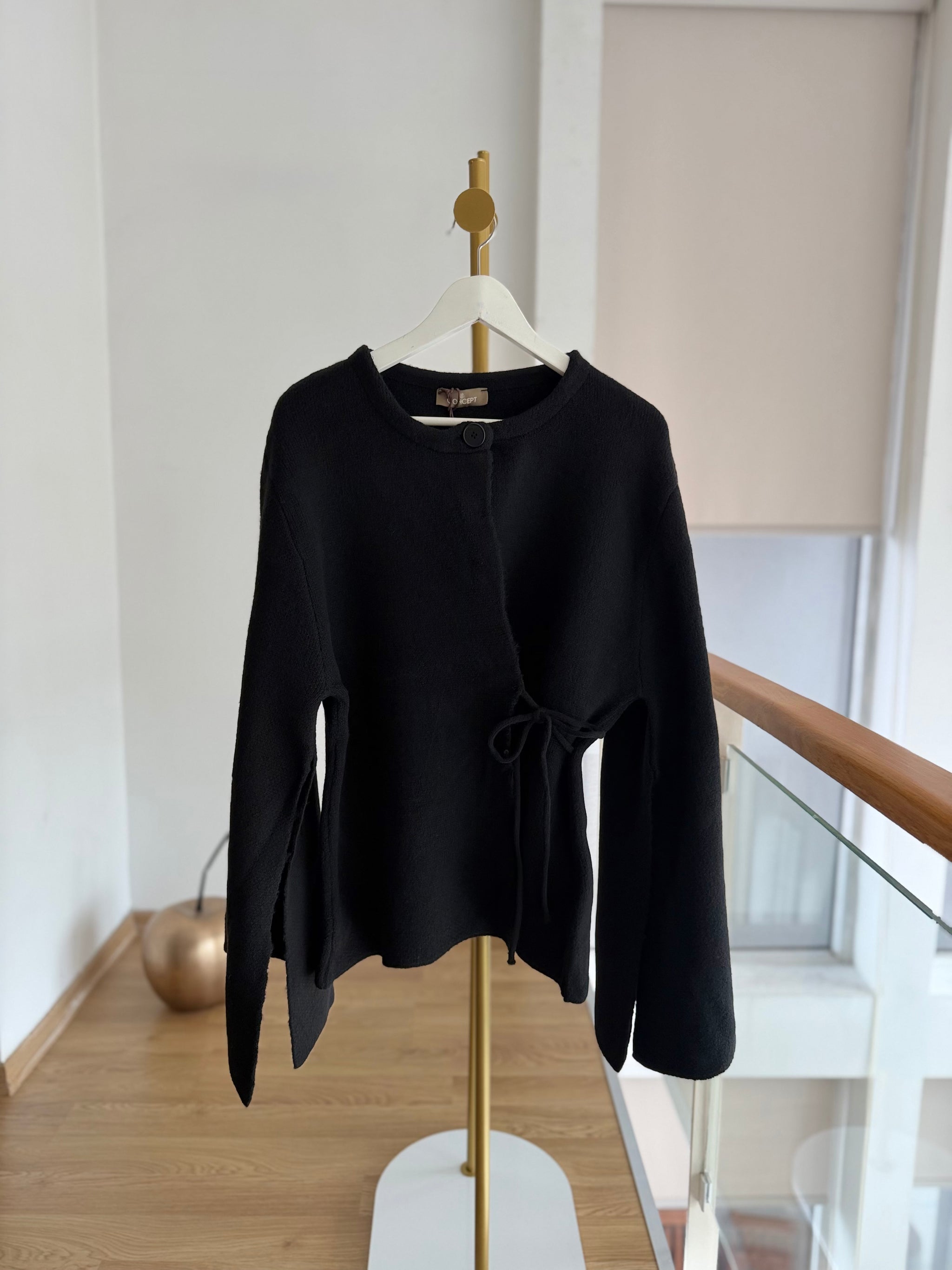 Lueur Concept Yarasa Kol Siyah Triko Hırka&Ceket