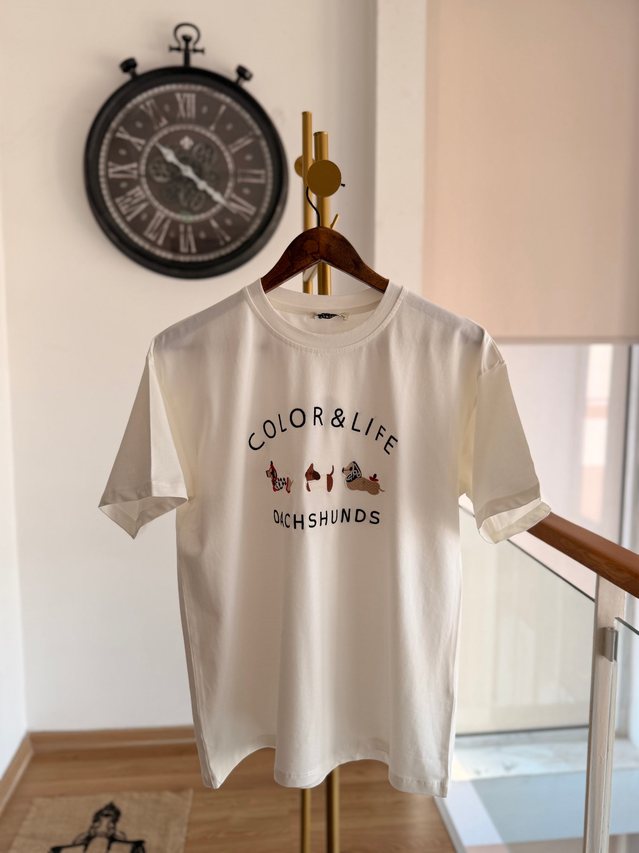 Köpek Figürlü Beyaz Oversize Tshirt Color&Life