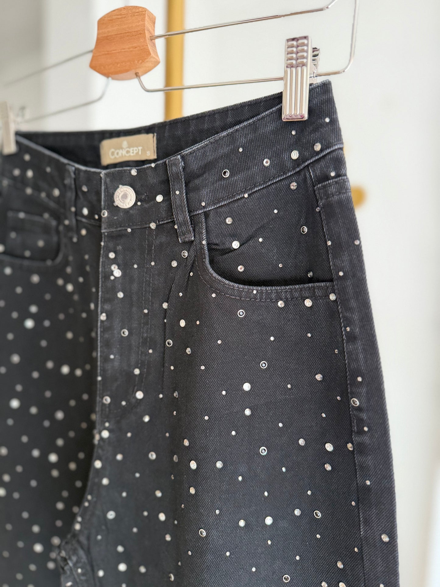 Taş İşlemeli Antrasit Siyah Jean