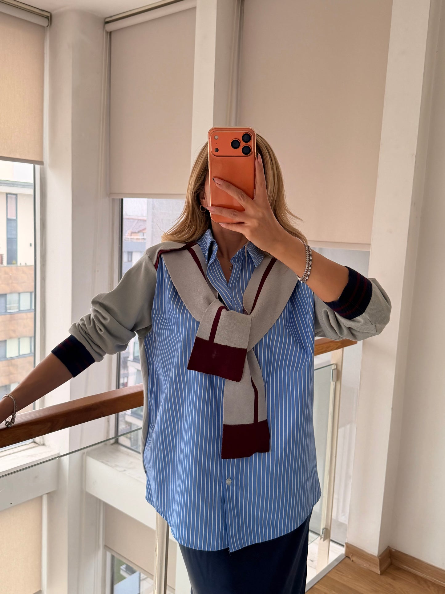 Şal Yaka Triko Gömlek