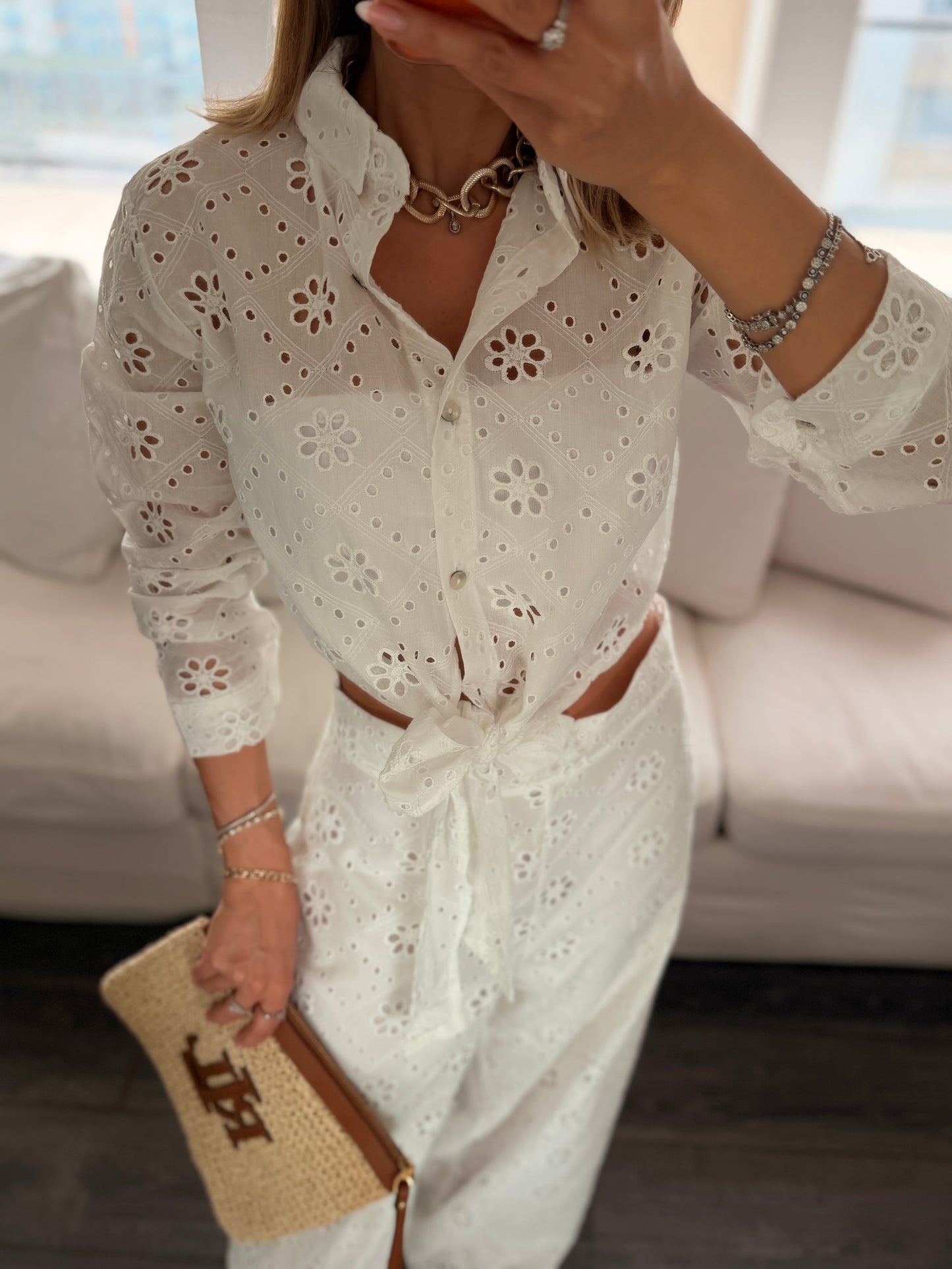 Fisto Zarif Desenli Premium Beyaz Takım