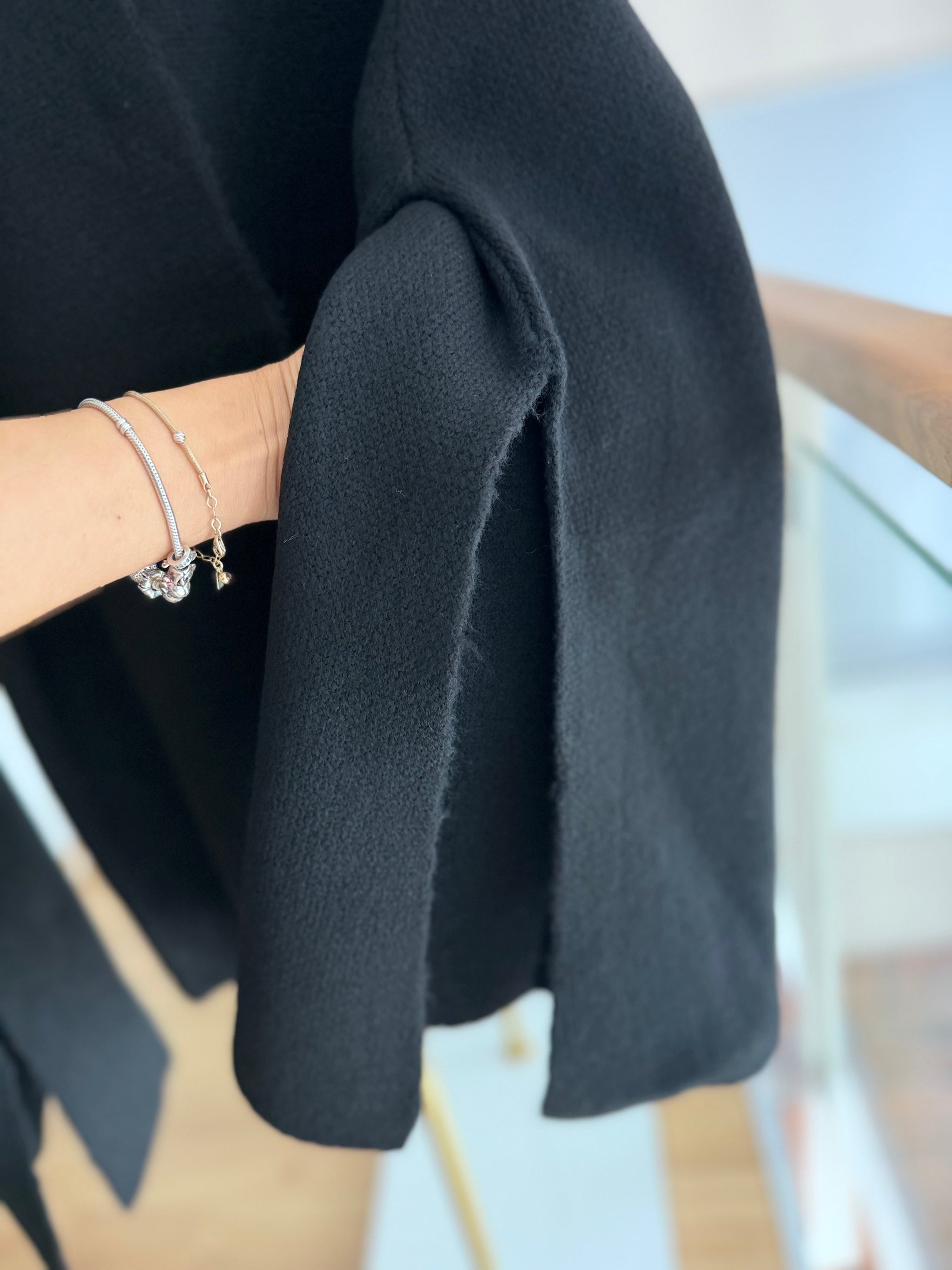 Lueur Concept Yarasa Kol Siyah Triko Hırka&Ceket