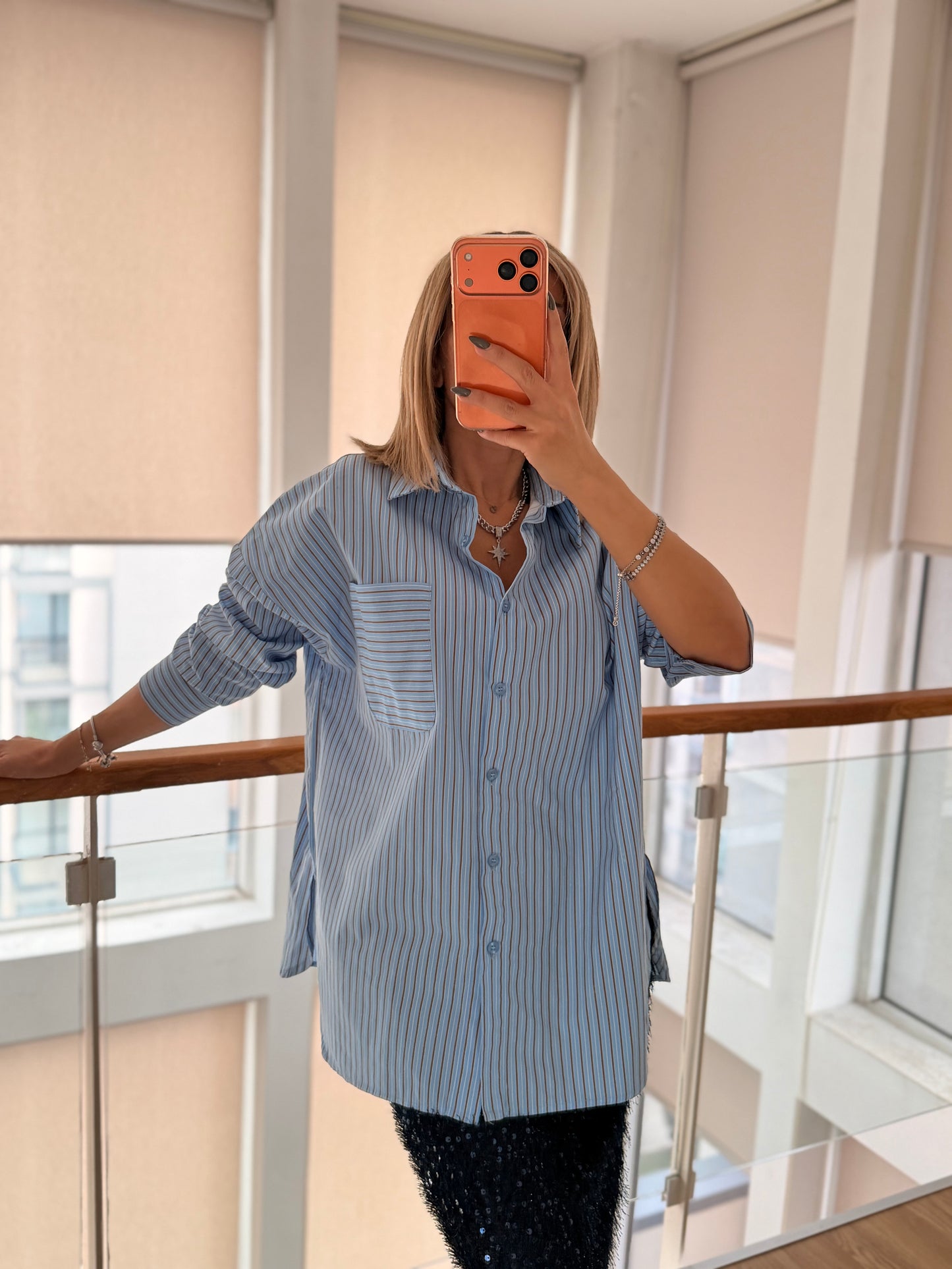 Mavi Çizgili Oversize Gömlek