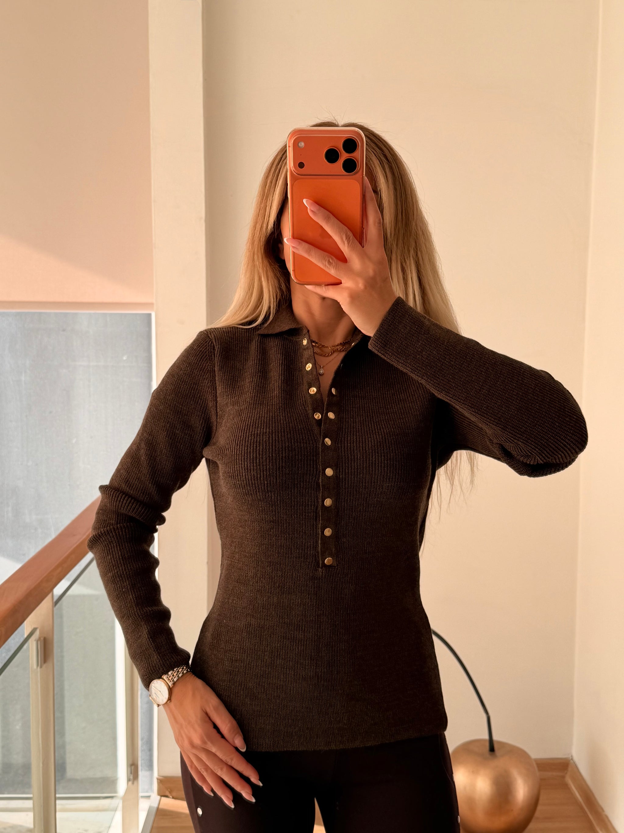 Acı Kahve Gold Düğmeli Triko