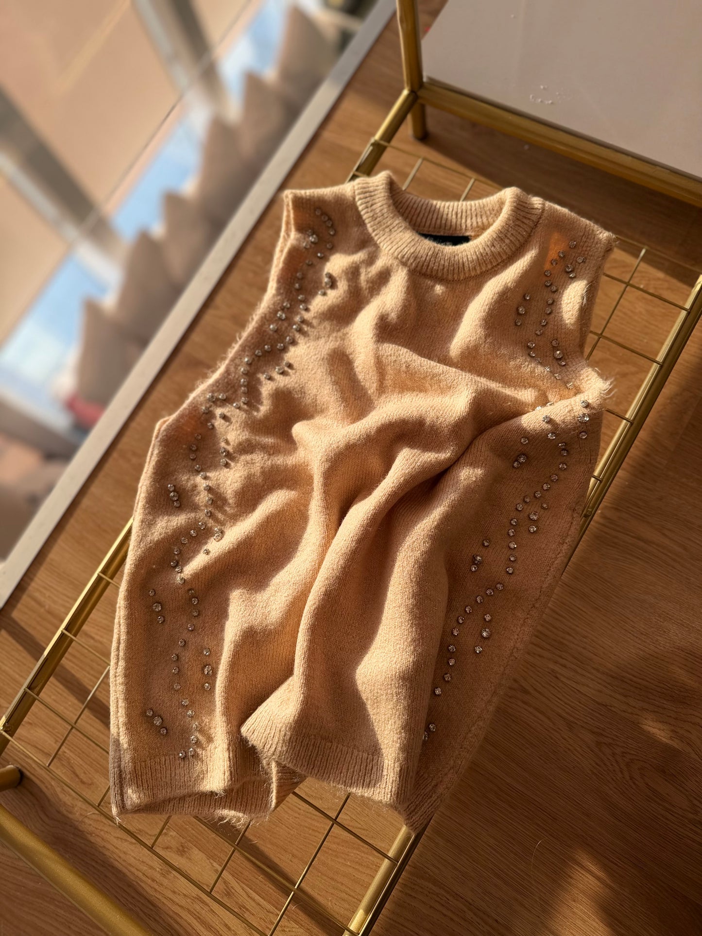 Pastel Bej Taş İşlemeli Triko Süveter Kazak