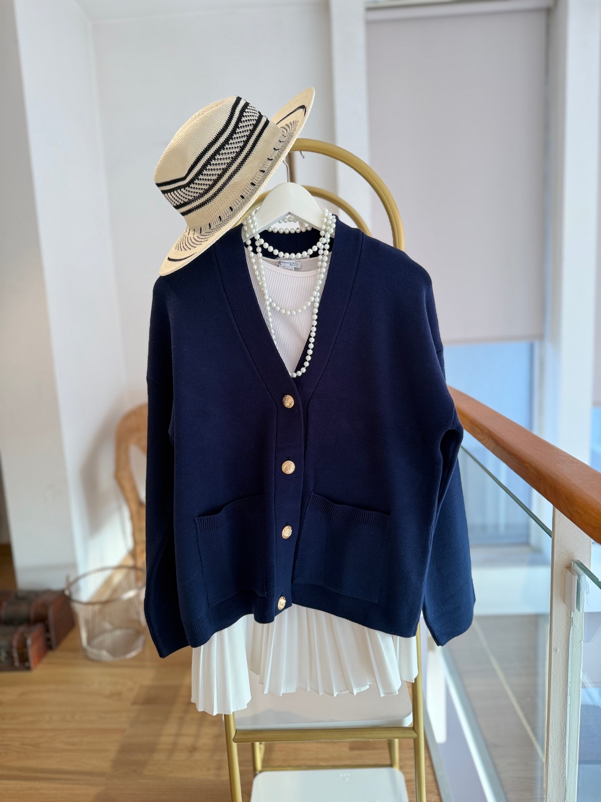 Lacivert Gold Düğmeli Cepli Hırka