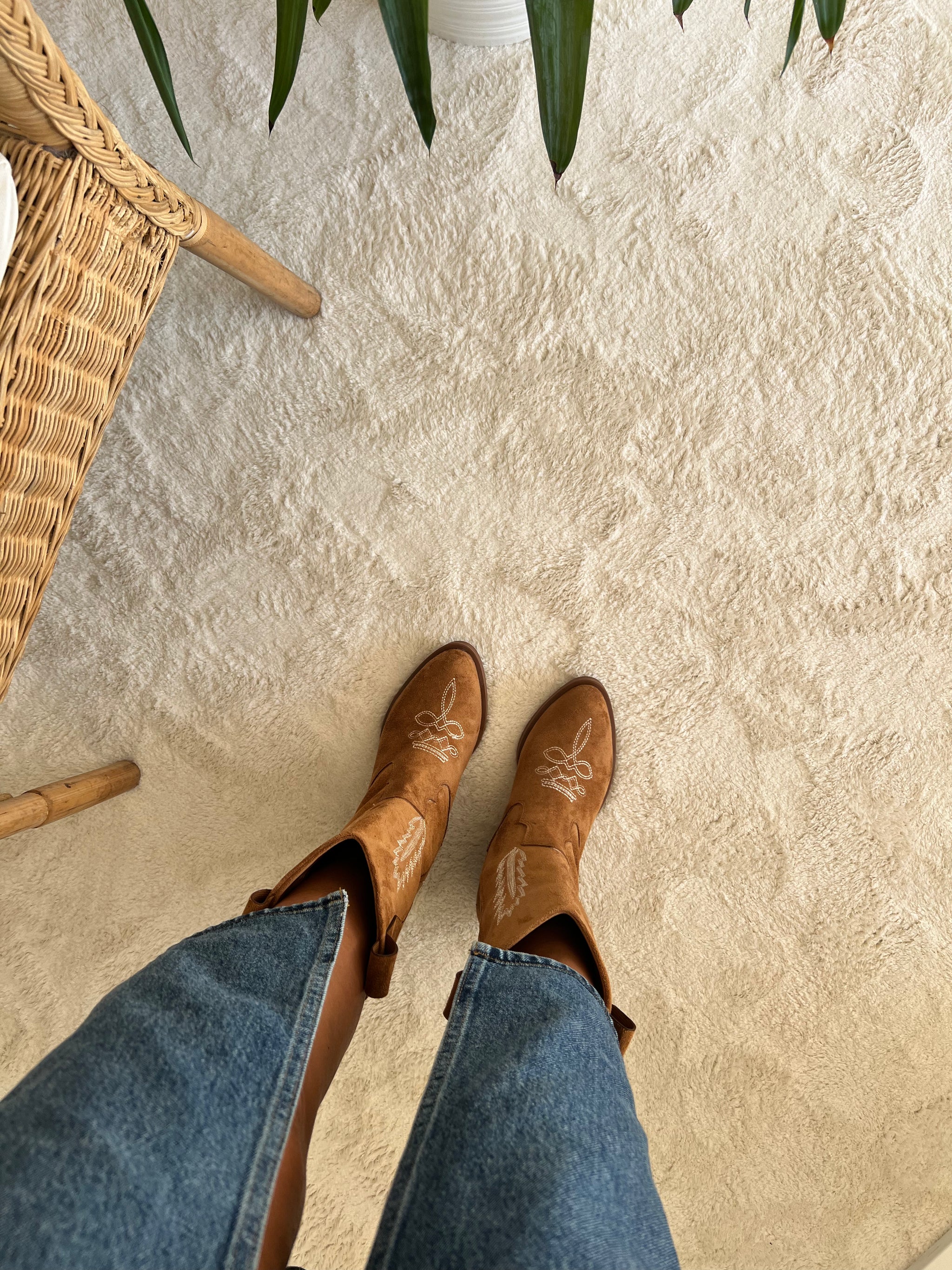 MOANA İŞLEMELİ SÜET KOVBOY ÇİZME TABA