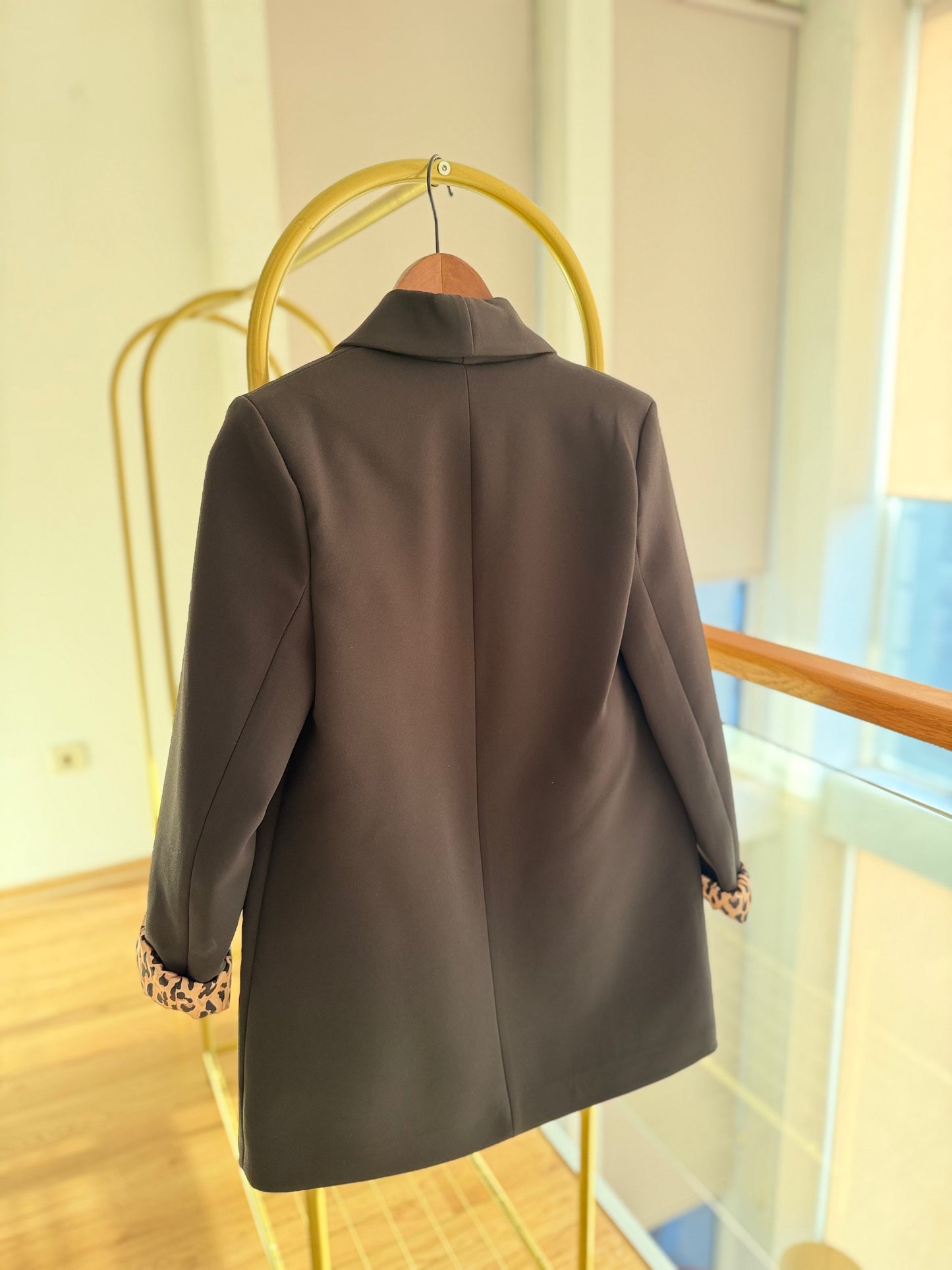 Premium Vatkalı Leopar Blazer Ceket