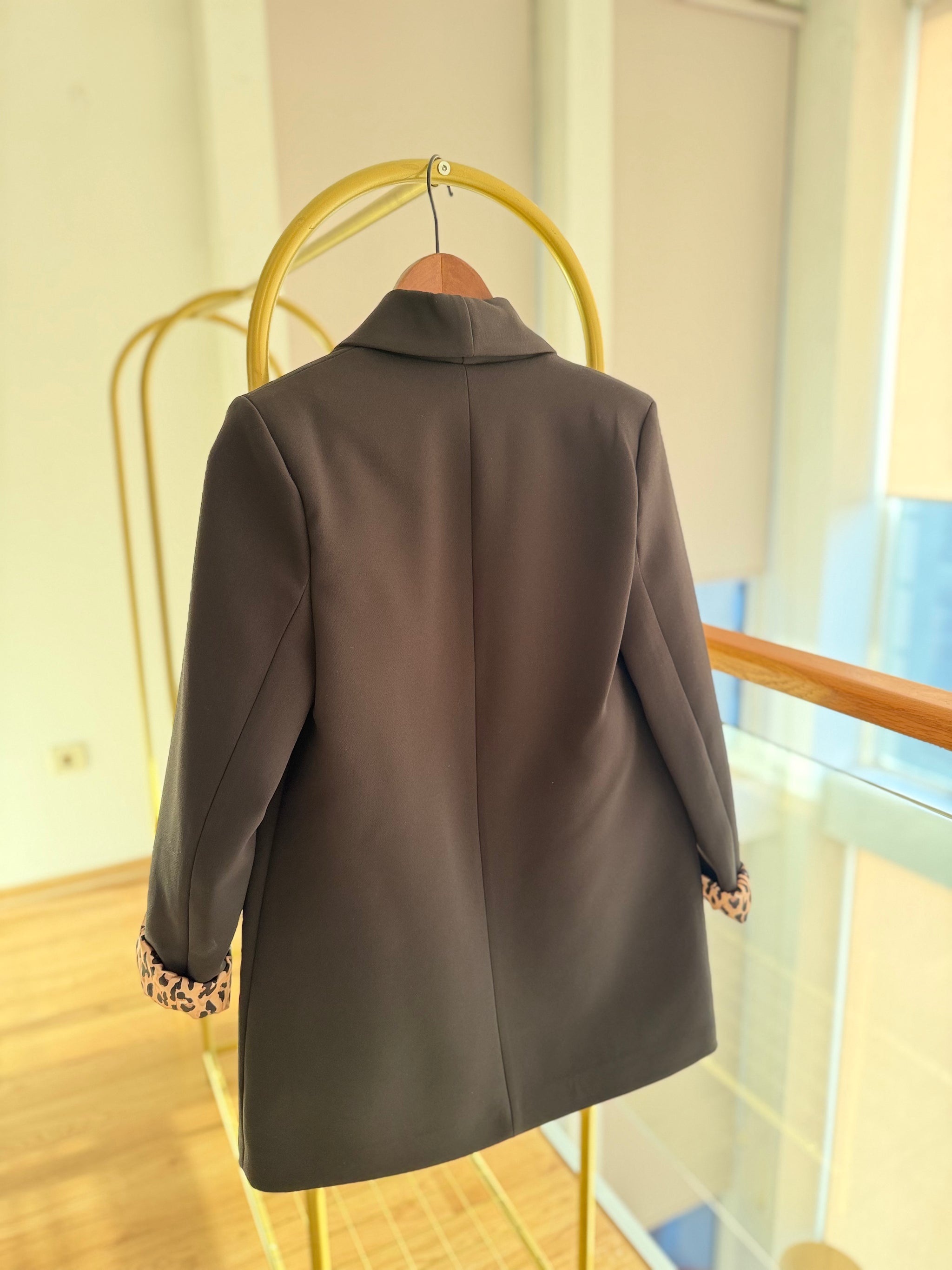 Premium Vatkalı Leopar Blazer Ceket