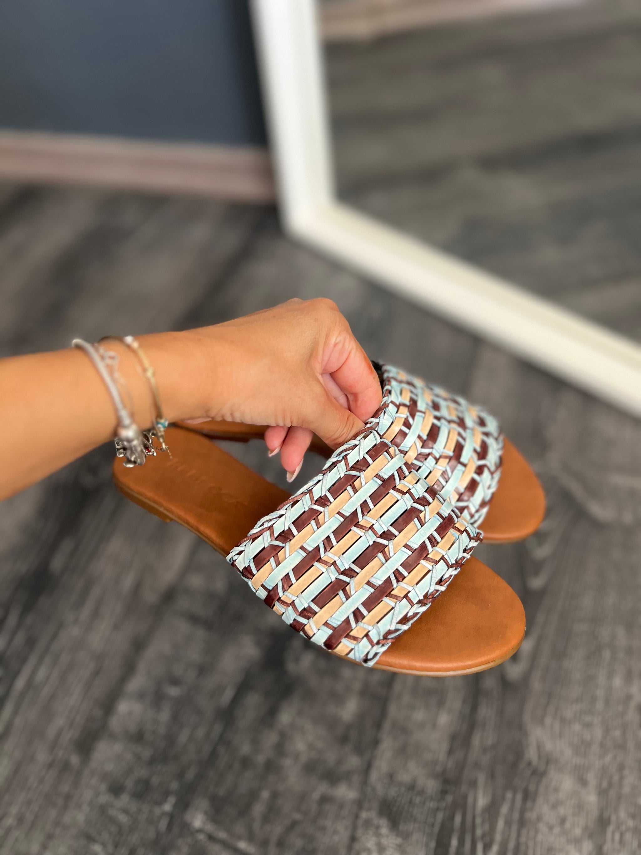 REBECCA DERİ MAVİ TERLİK