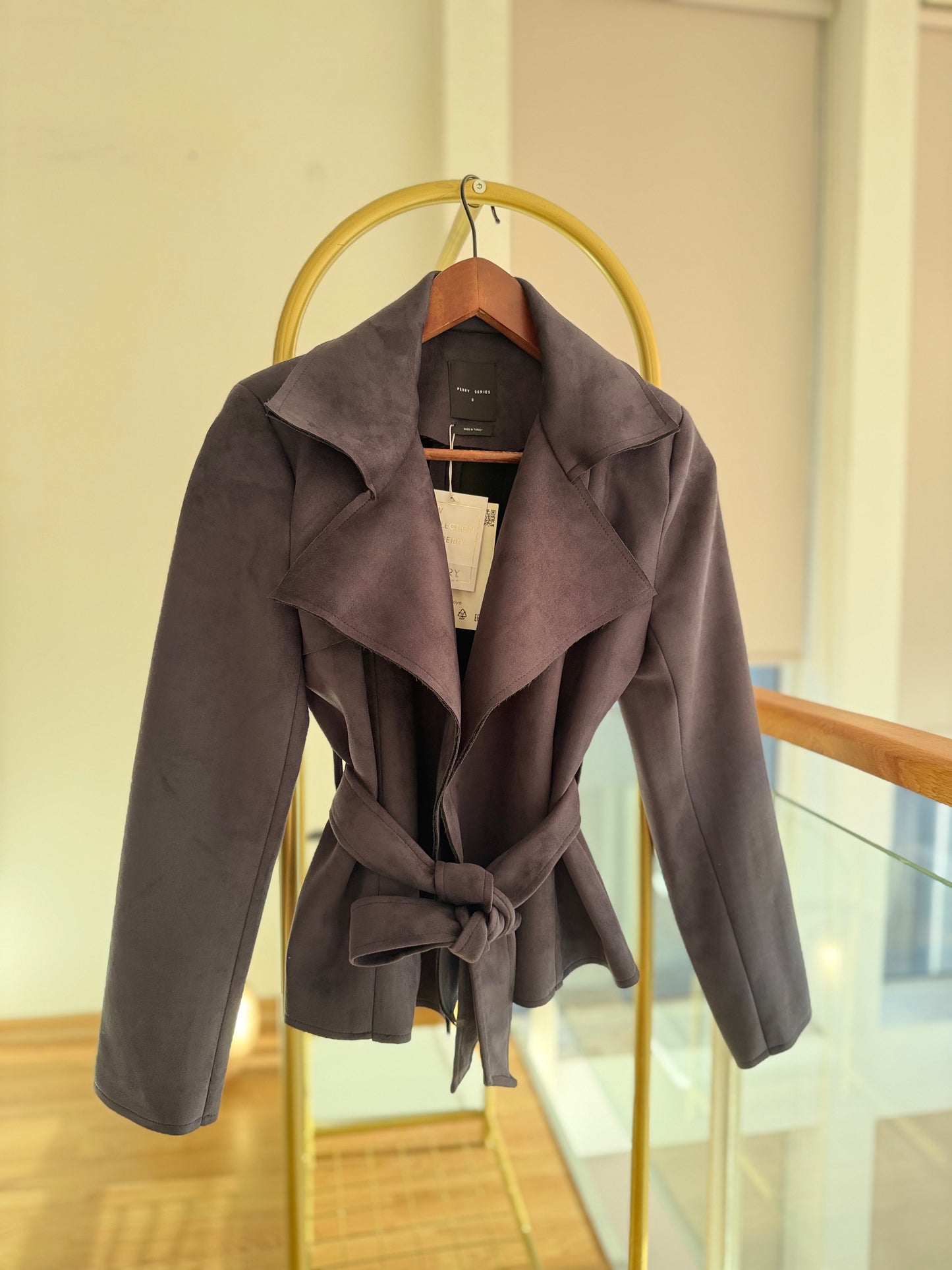 Premium Vatkalı Kısa Süet Trençkot