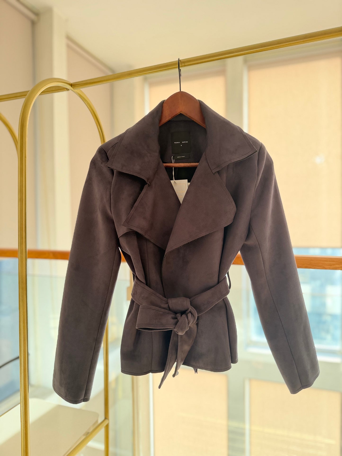 Premium Vatkalı Kısa Süet Trençkot